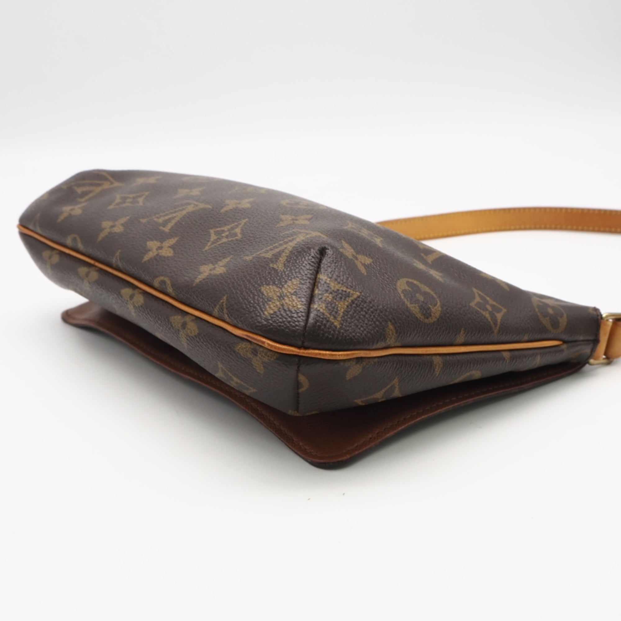 Louis Vuitton Monogram Beige Brown Coated Canvas Leather Shoulder Bag (Pre-Owned)