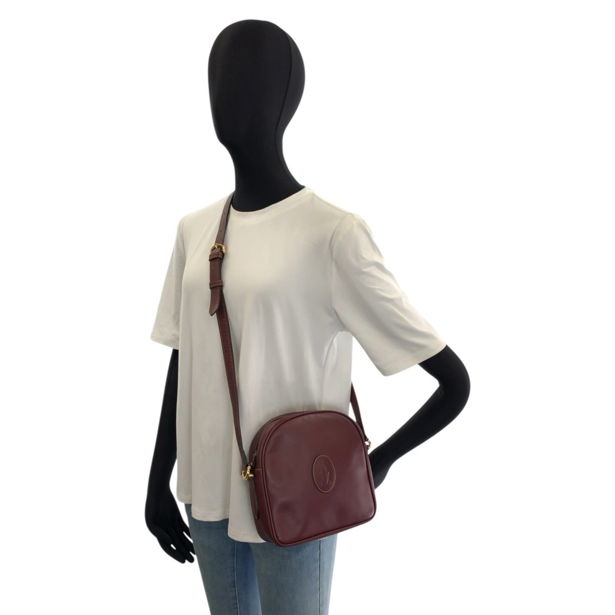 Cartier Bordeaux Leather Pochette Shoulder Bag (Pre-Owned)