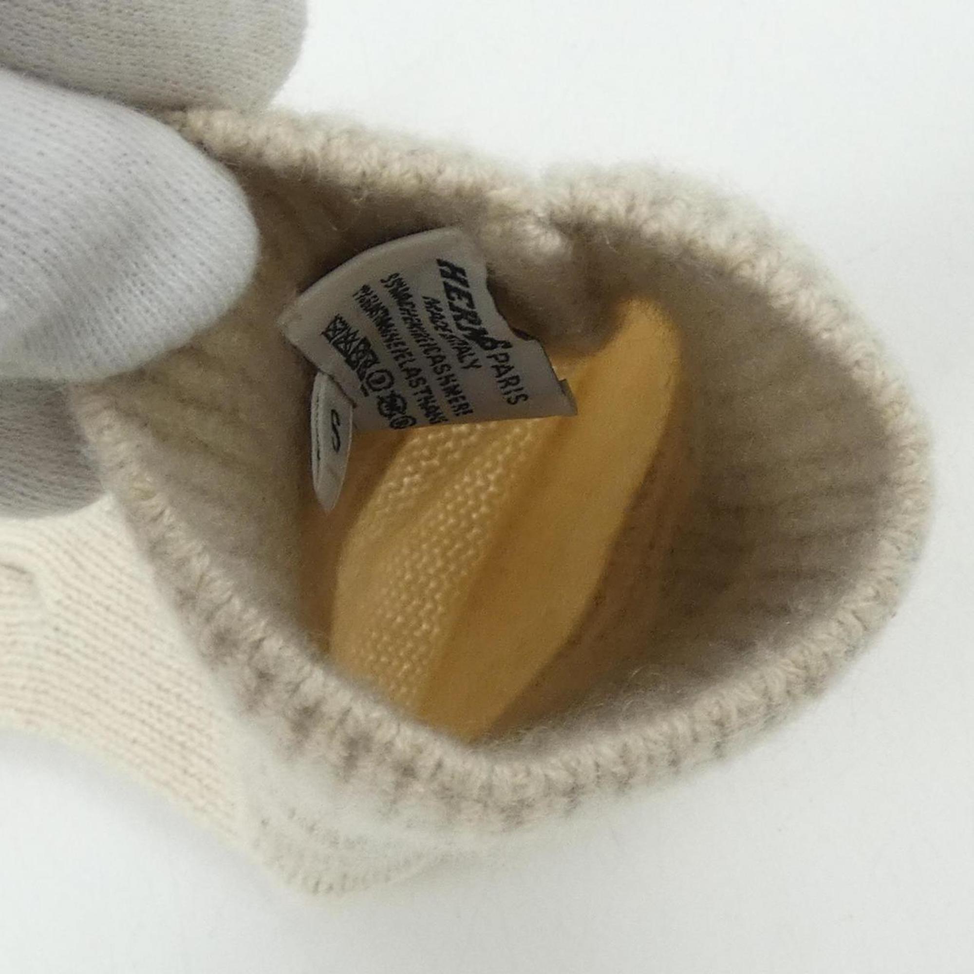 Hermes Beige Cashmere Warm Gloves (Pre-Owned)