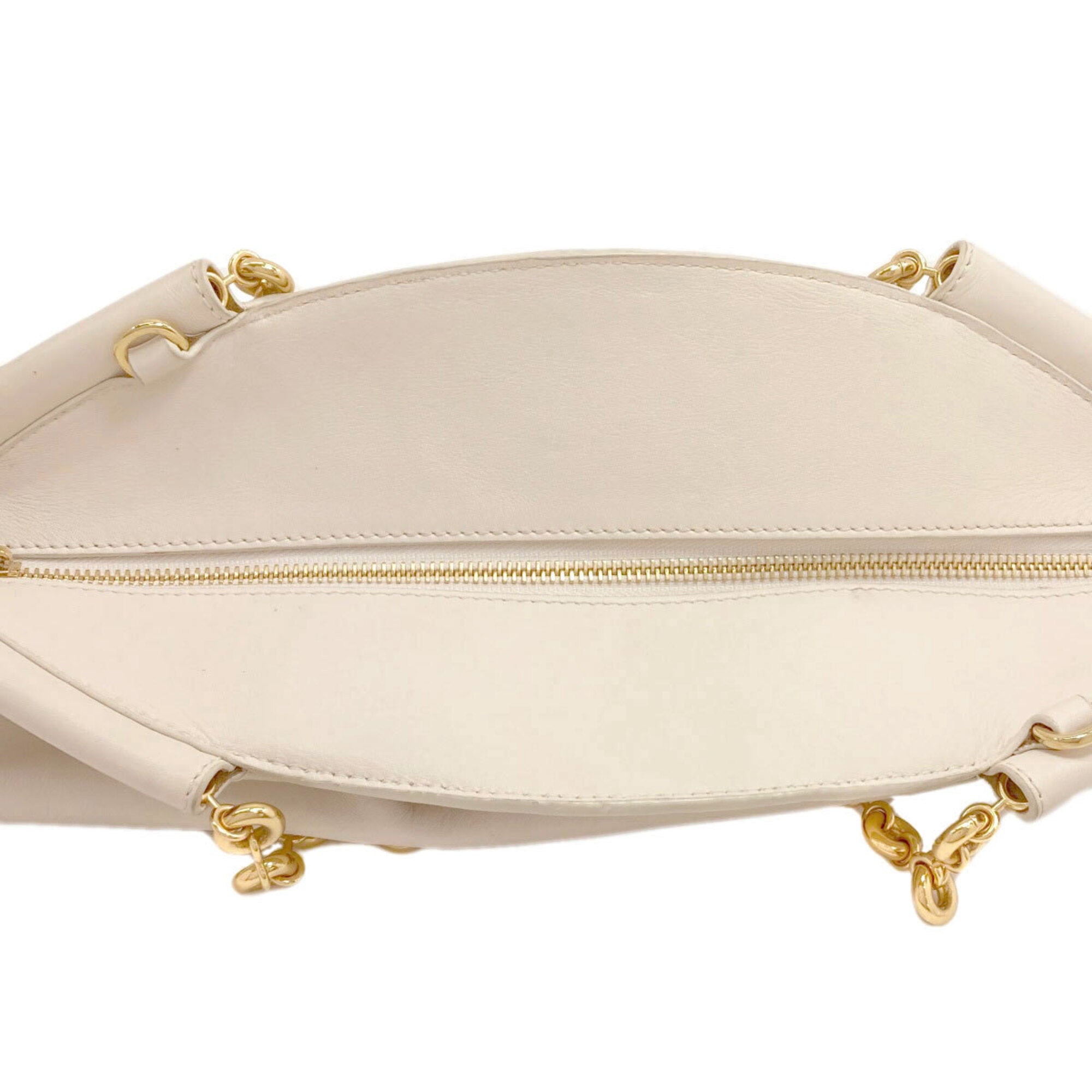 Loewe White Leather Handbag (Pre-Owned)