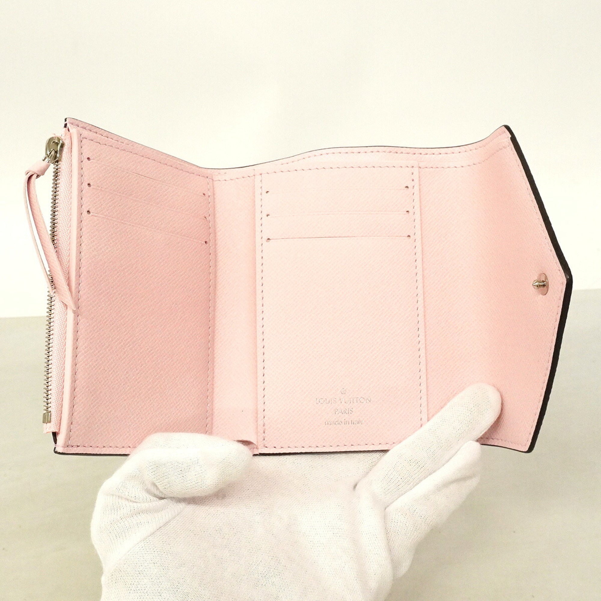 Louis Vuitton Multi-Color Wallet (Tri-Fold) (Pre-Owned)