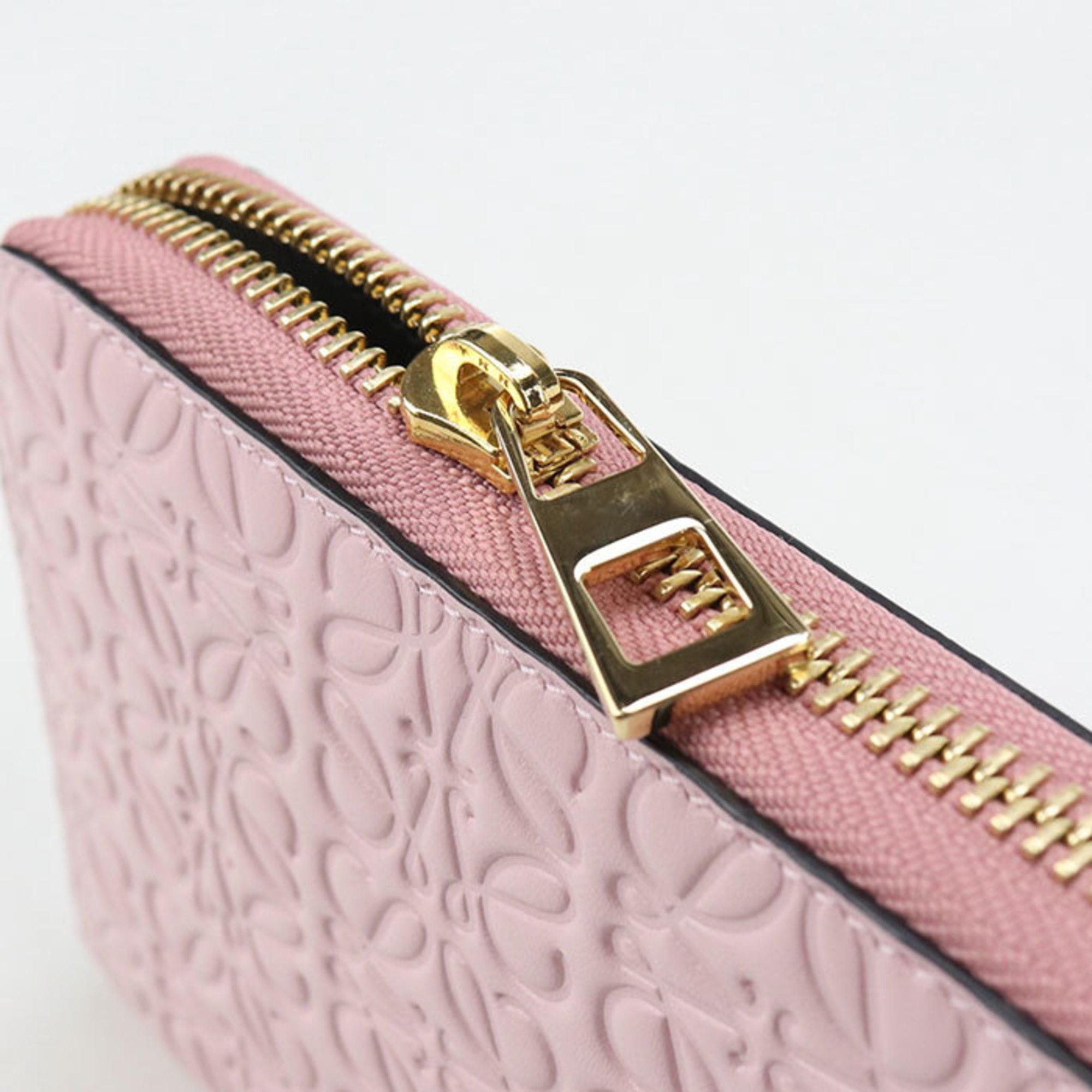 Loewe Repeat Pink Leather Long Wallet (Bi-Fold) (Pre-Owned)