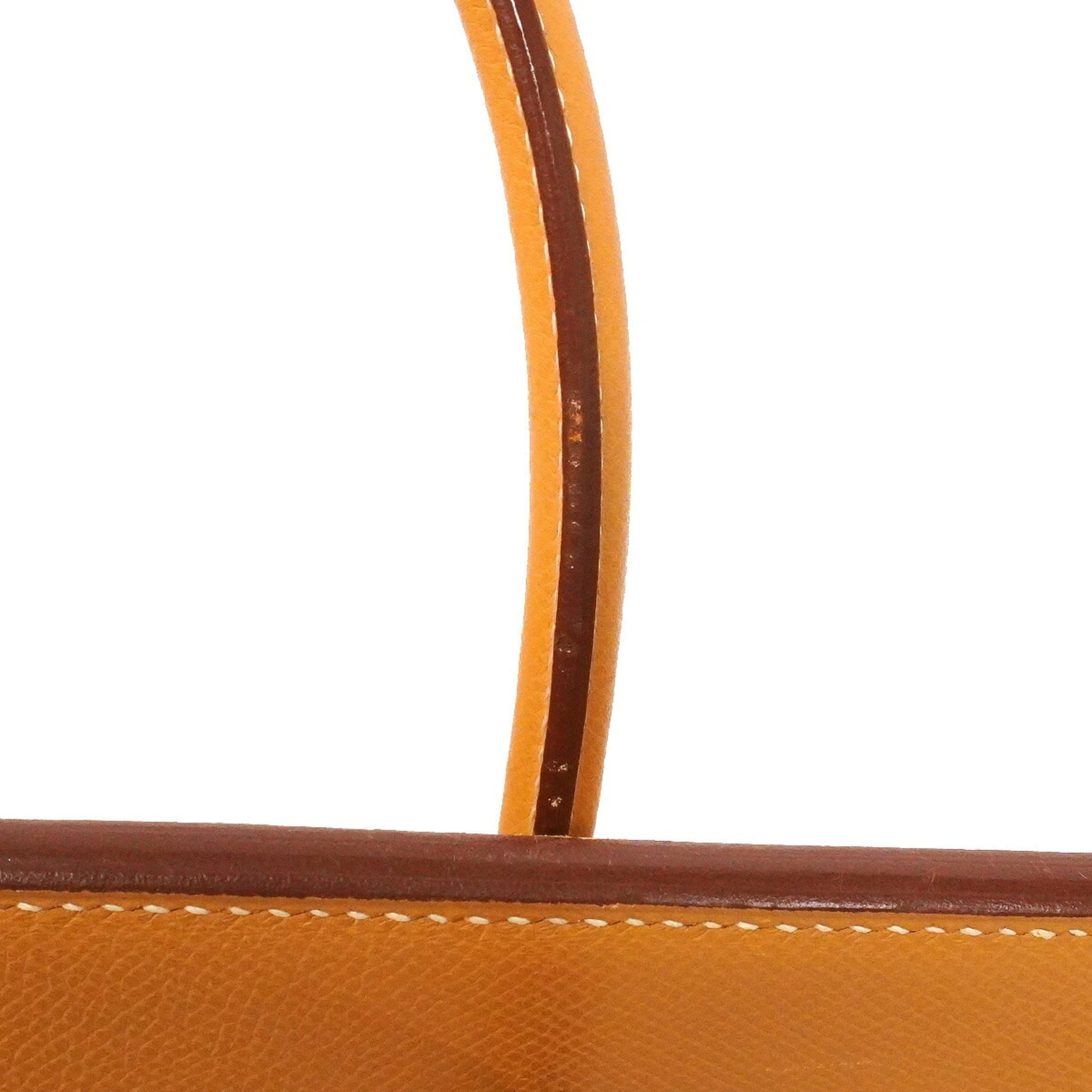 Hermes Natural Courchevel Leather Handbag (Pre-Owned)