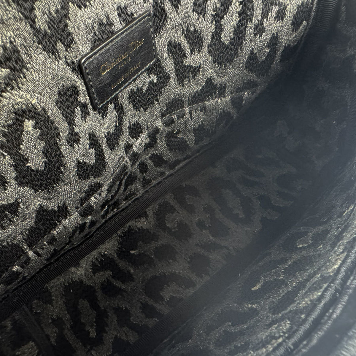 Christian Dior Black Velvet Shoulder Bag (Pre-Owned)