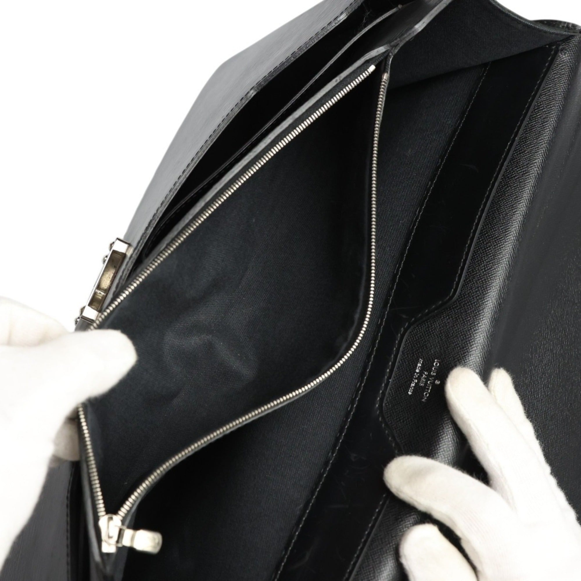 Louis Vuitton Black Epi Leather Document Case Handbag (Pre-Owned)