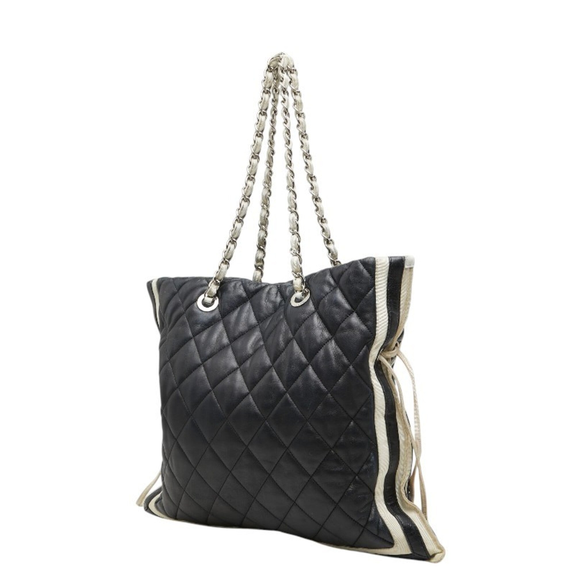 Chanel Navy Leather Tote Bag (Pre-Owned)