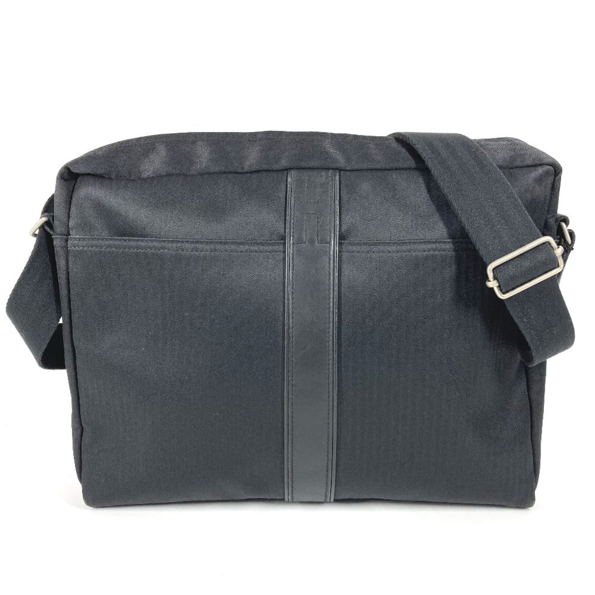 Hermes Acapulco Black Toile Chevron Leather Messenger Bag Shoulder Bag (Pre-Owned)