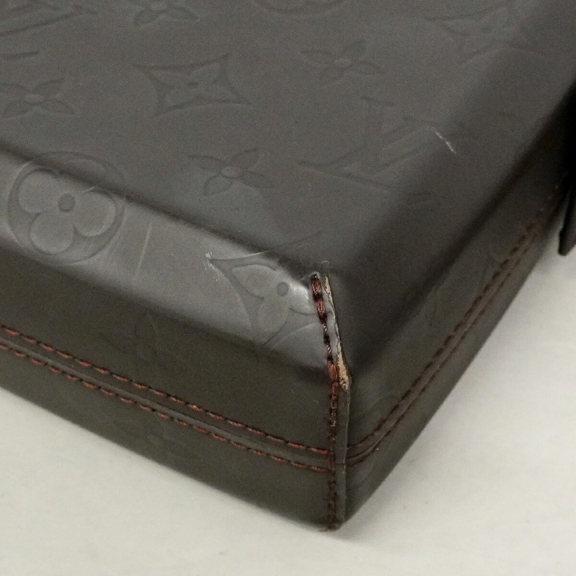 Louis Vuitton Coffee Shoulder Bag (Pre-Owned)