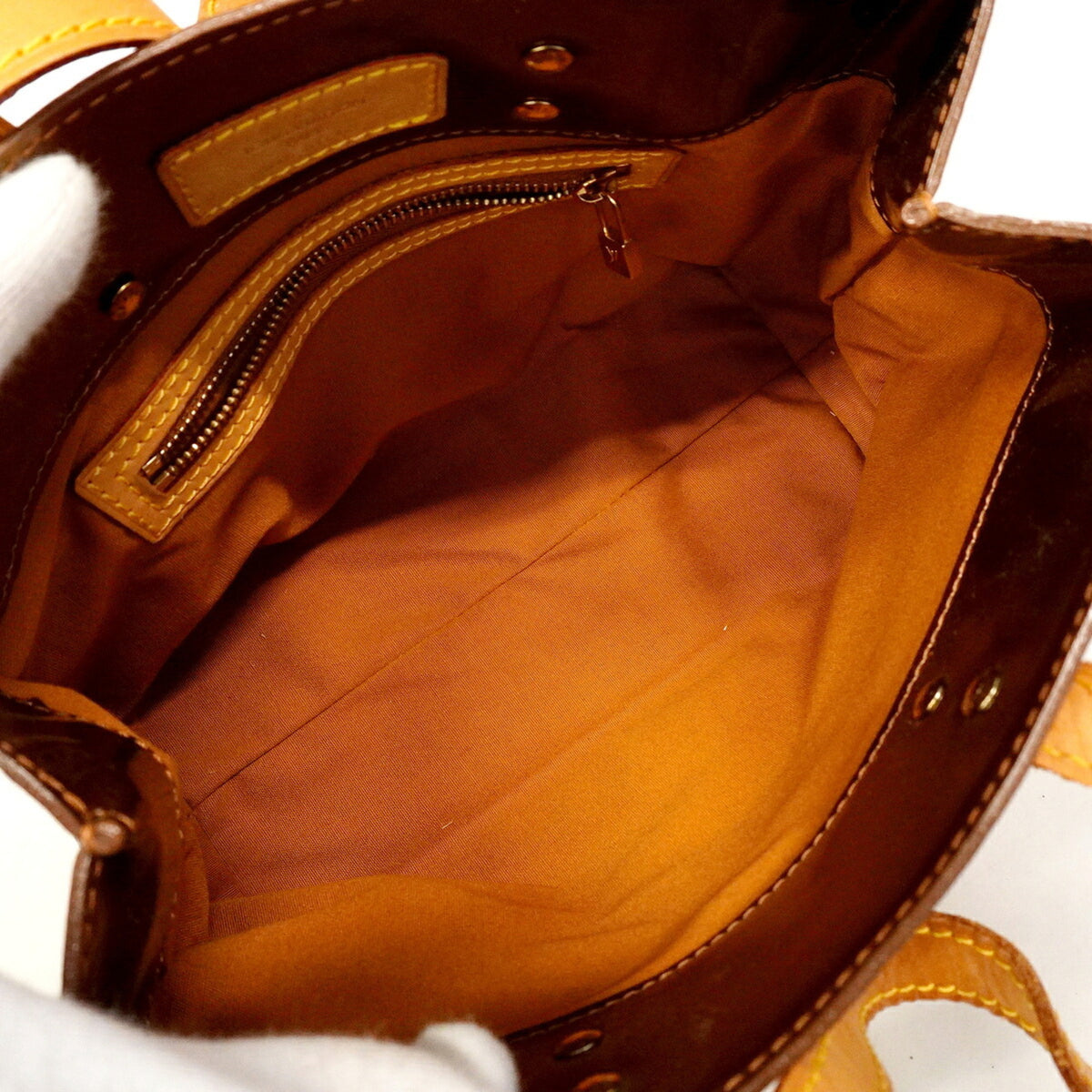 Louis Vuitton Bronze Handbag (Pre-Owned)