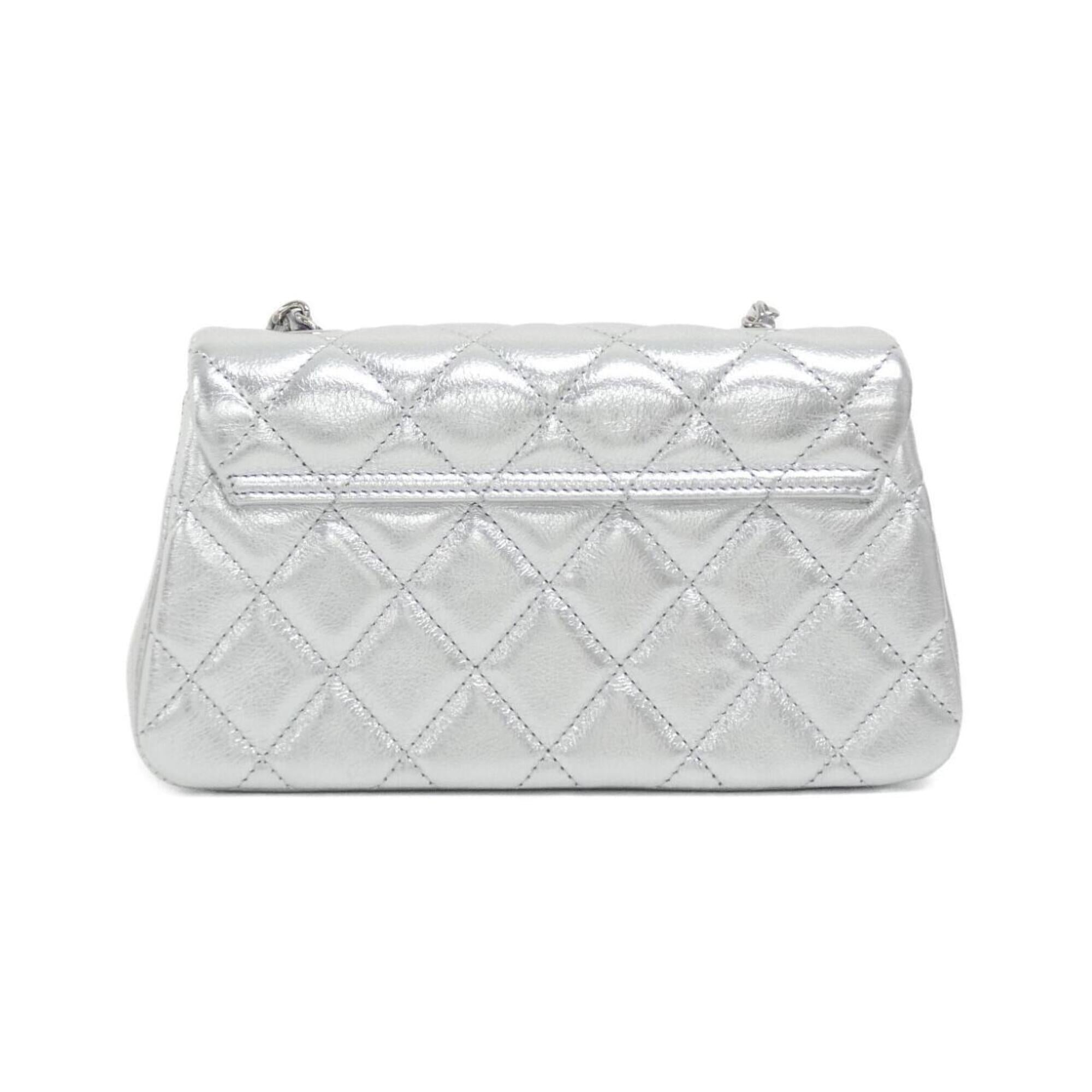 Chanel Silver Leather Handbag Shoulder Bag (Pre-Owned)