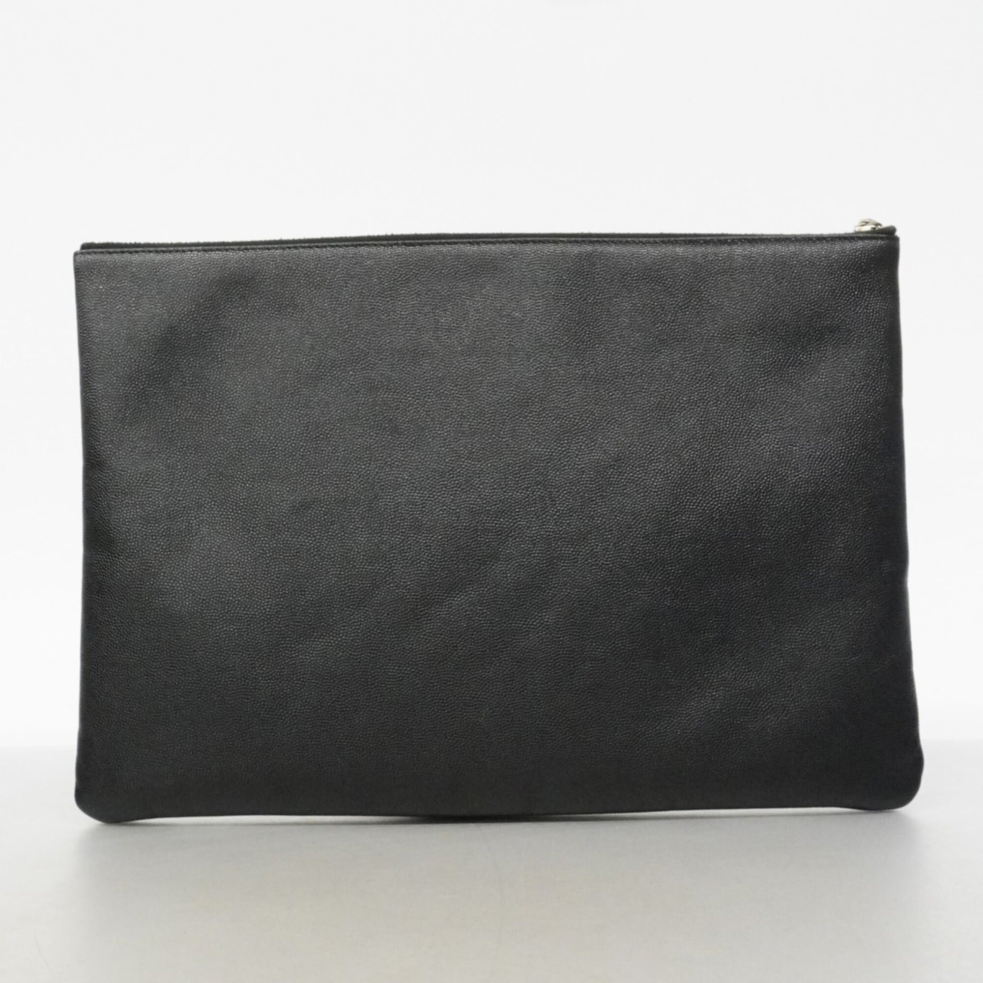 Chanel Black Clutch Bag (Pre-Owned)