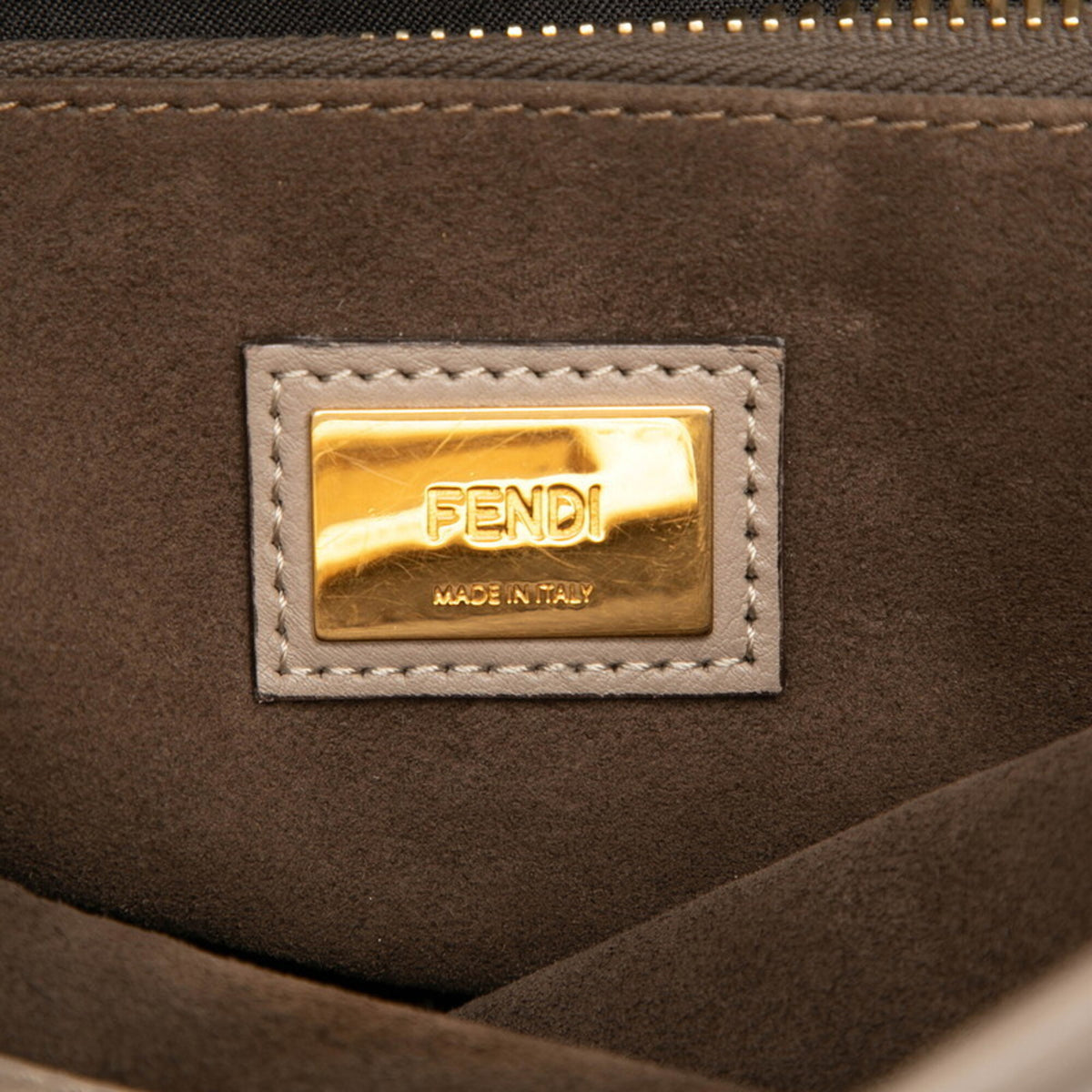 Fendi Beige Leather Handbag Shoulder Bag (Pre-Owned)