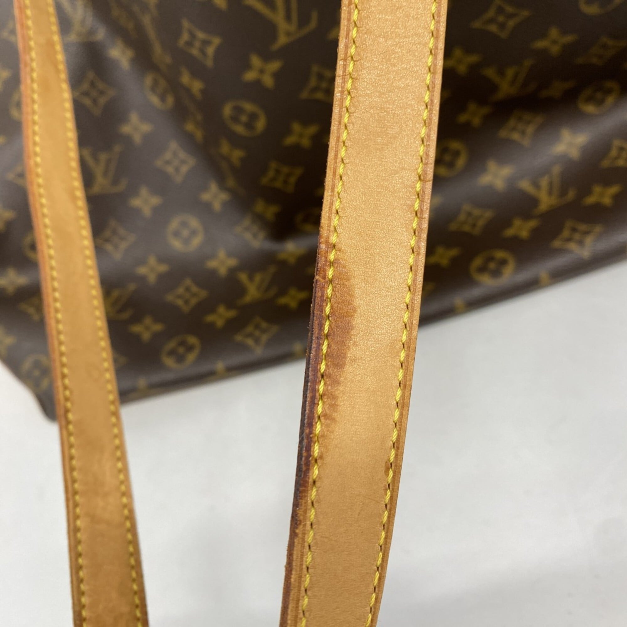 Louis Vuitton Brown Tote Bag (Pre-Owned)