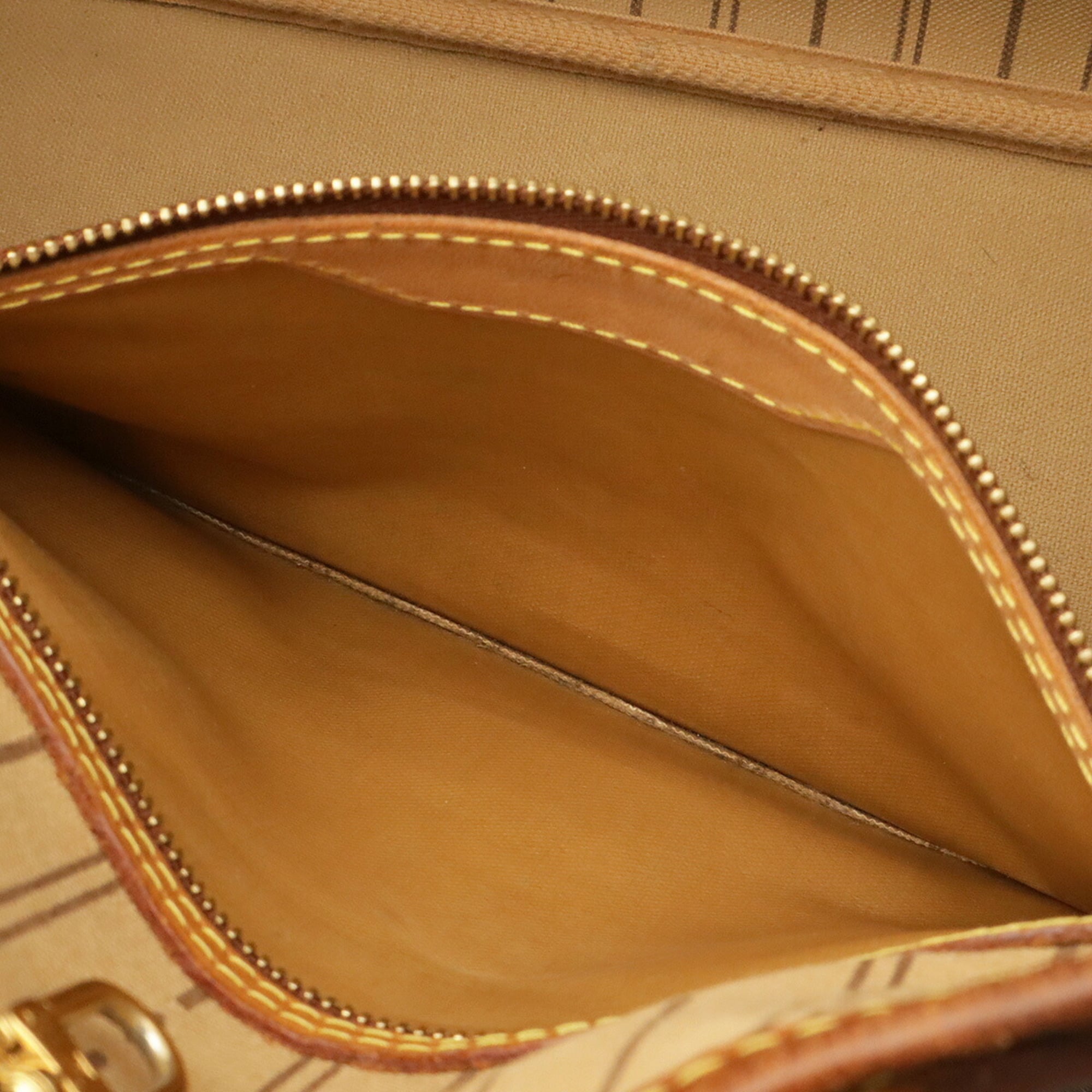 Louis Vuitton Brown Monogram White Monogram Shoulder Bag Tote Bag (Pre-Owned)
