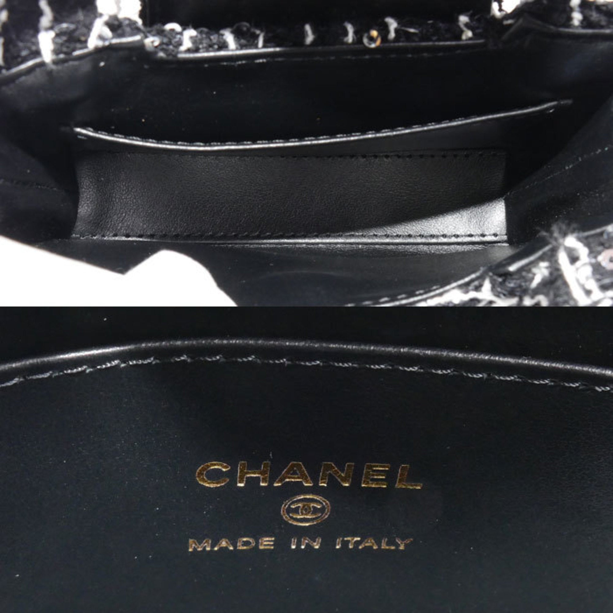 Chanel Black Tweed Shoulder Bag (Pre-Owned)
