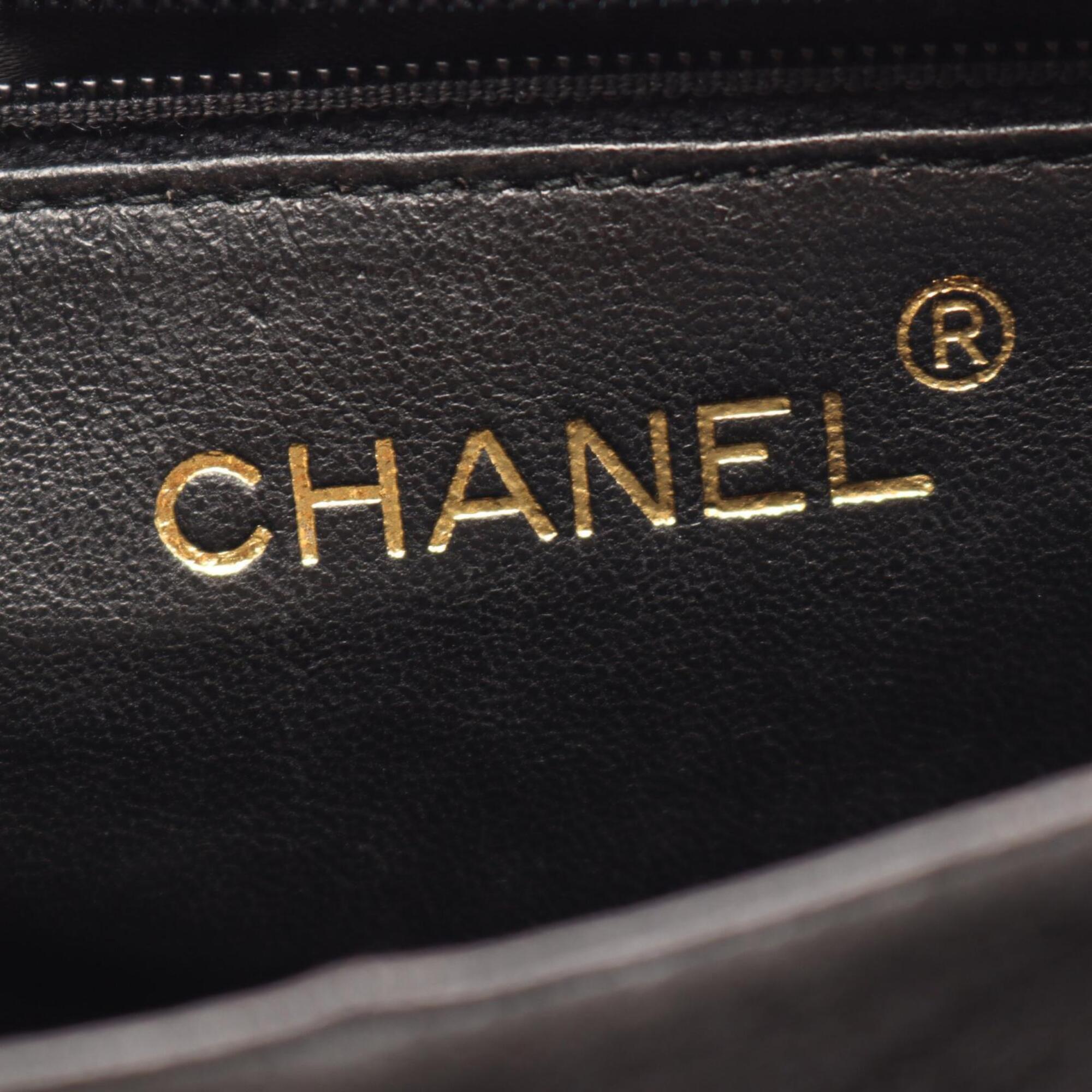 Chanel Black Suede Handbag Shoulder Bag (Pre-Owned)
