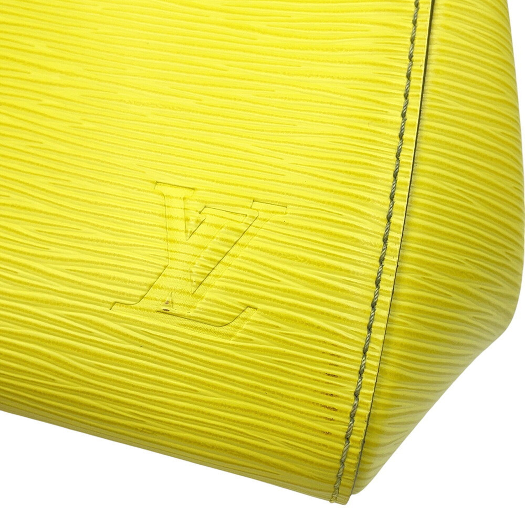 Louis Vuitton Epi Pistache Epi Leather Handbag (Pre-Owned)
