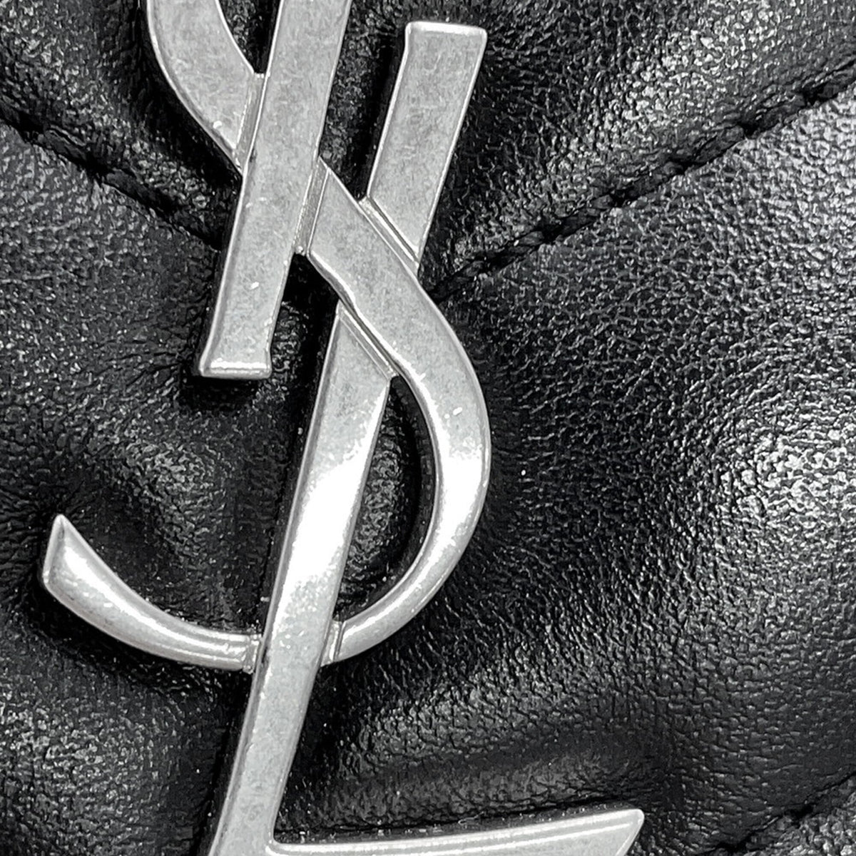 Yves Saint Laurent Black Leather Handbag Shoulder Bag (Pre-Owned)
