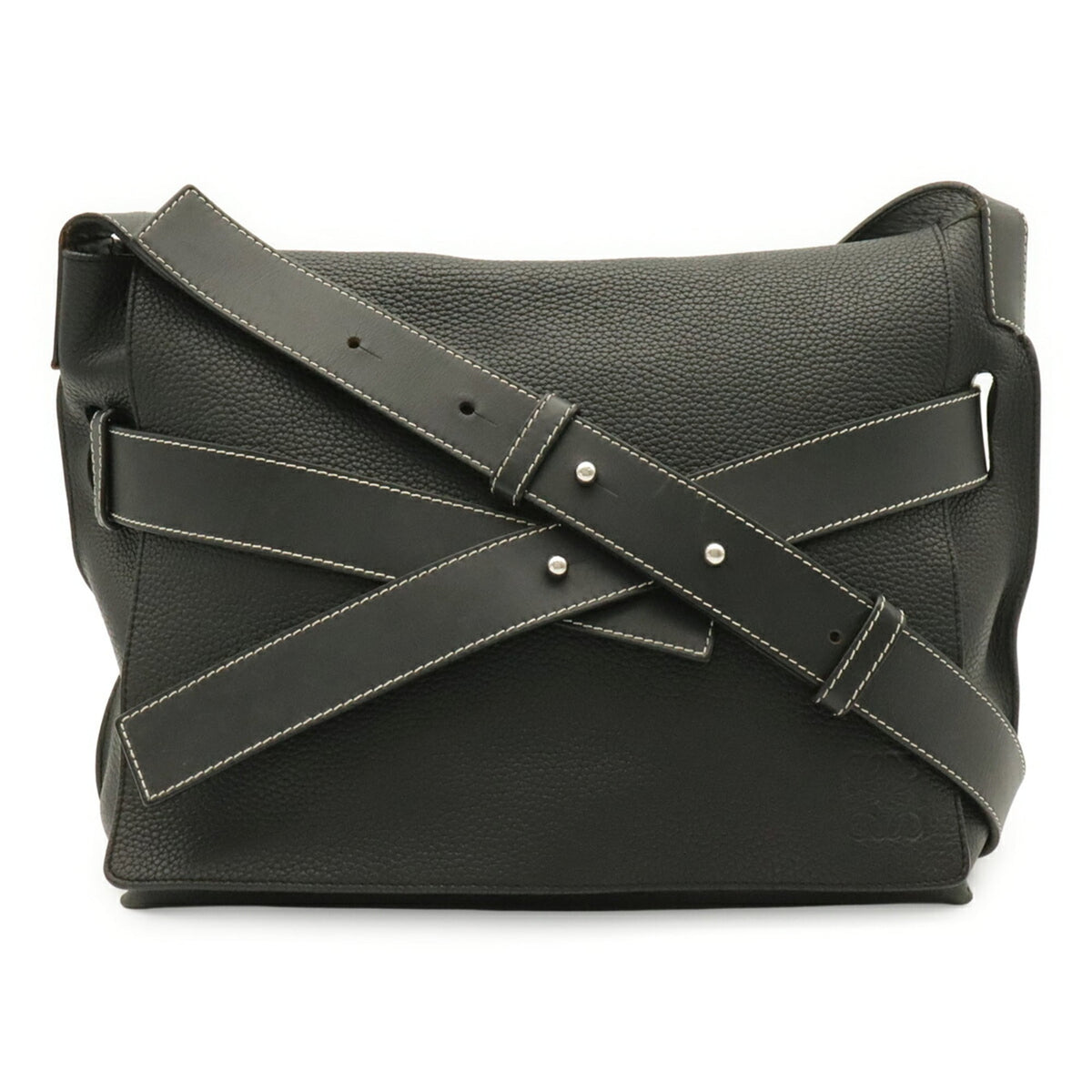 Loewe Black Leather Shoulder Bag (Pre-Owned)