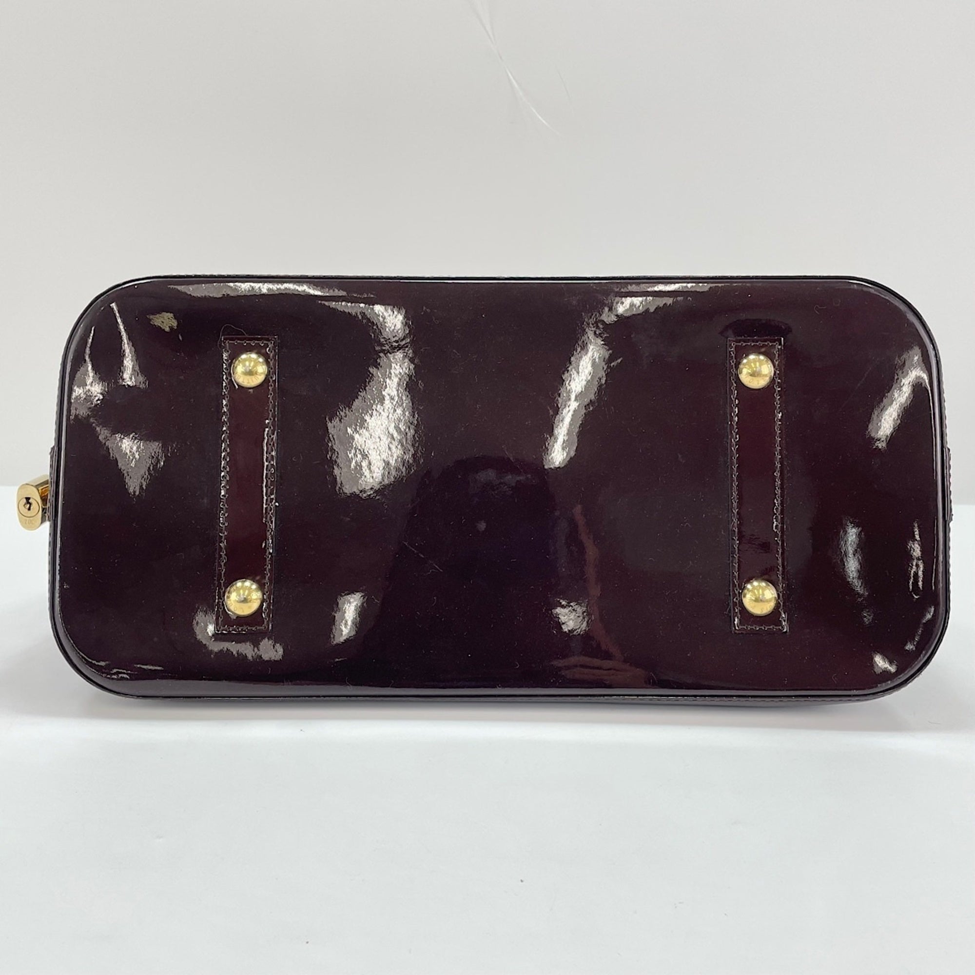 Louis Vuitton Purple Handbag (Pre-Owned)