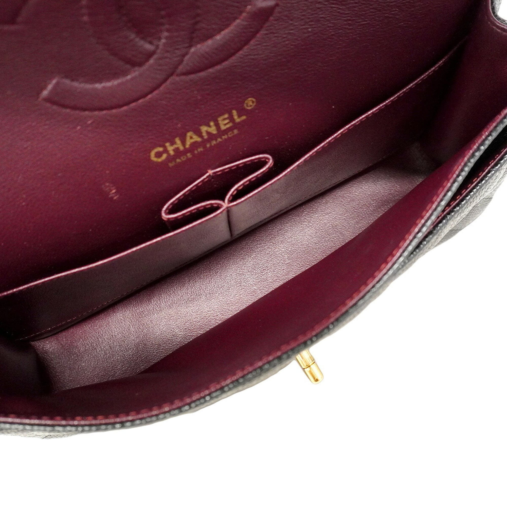 Chanel Black Grained Calfskin Shoulder Bag (Pre-Owned)
