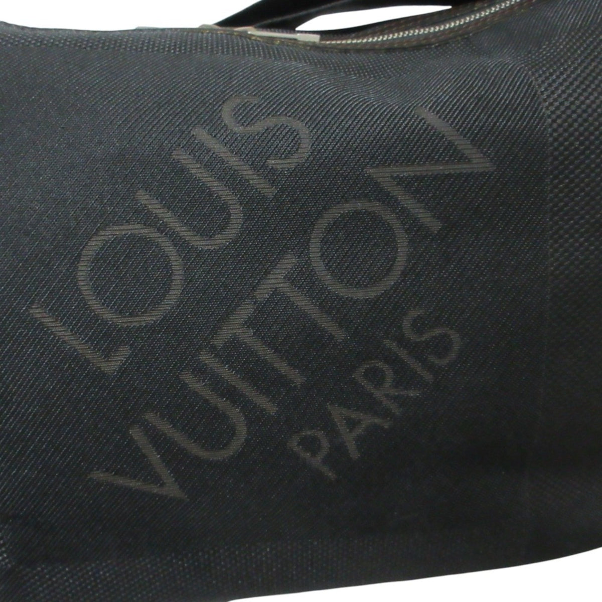 Louis Vuitton Damier Geant Black Damier Geant Messenger Bag (Pre-Owned)