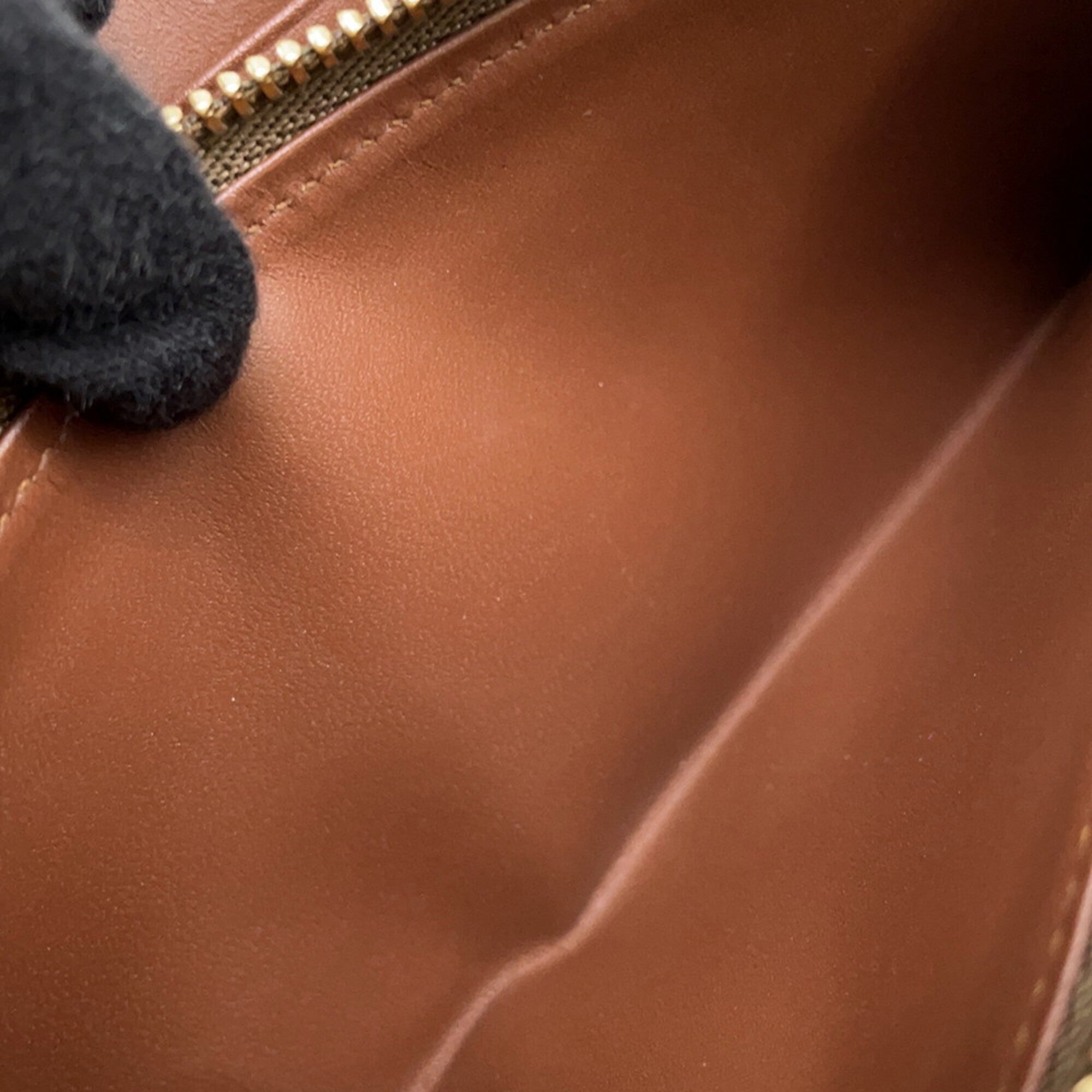 Loewe Brown Leather Long Wallet (Bi-Fold) (Pre-Owned)