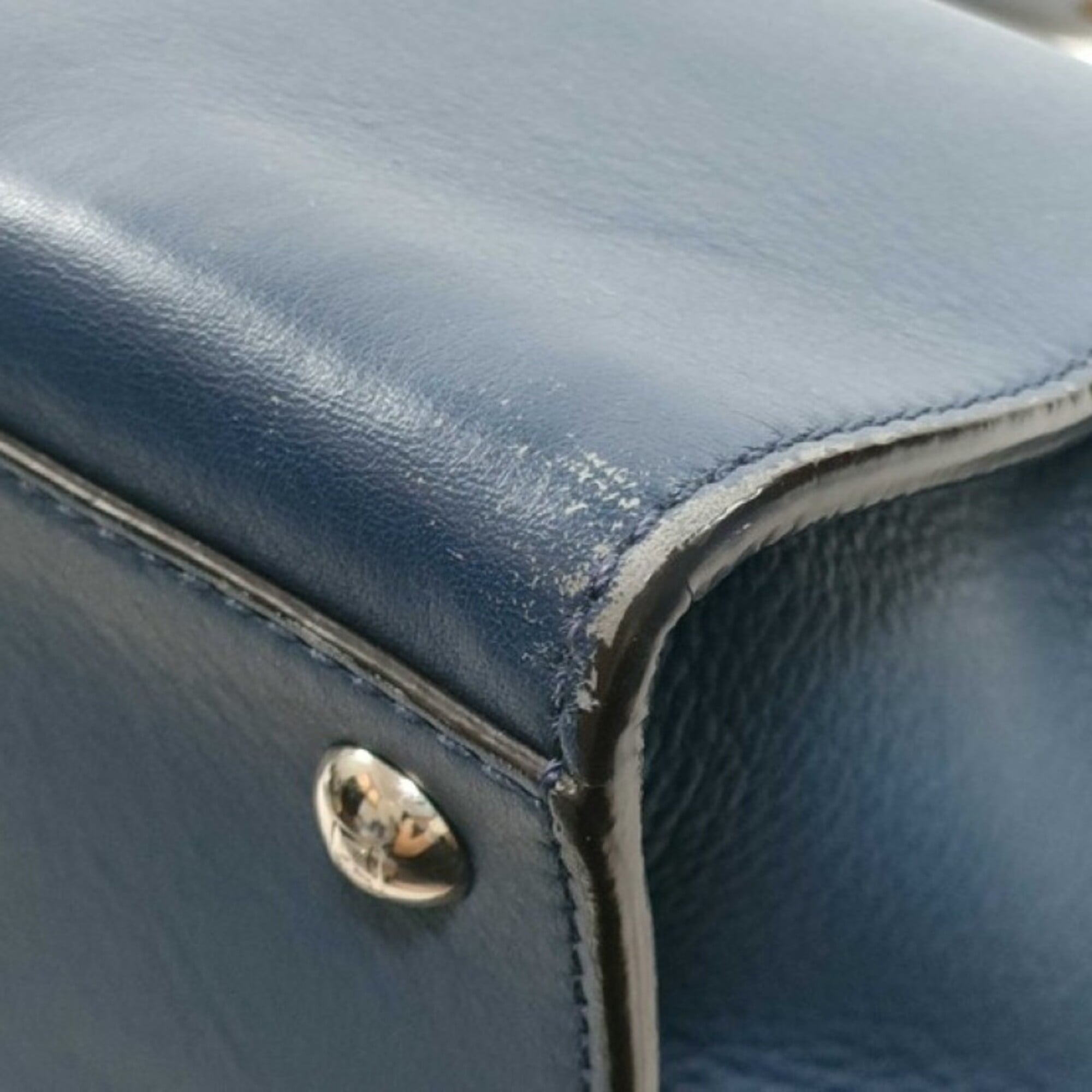 Fendi Blue Leather Handbag (Pre-Owned)