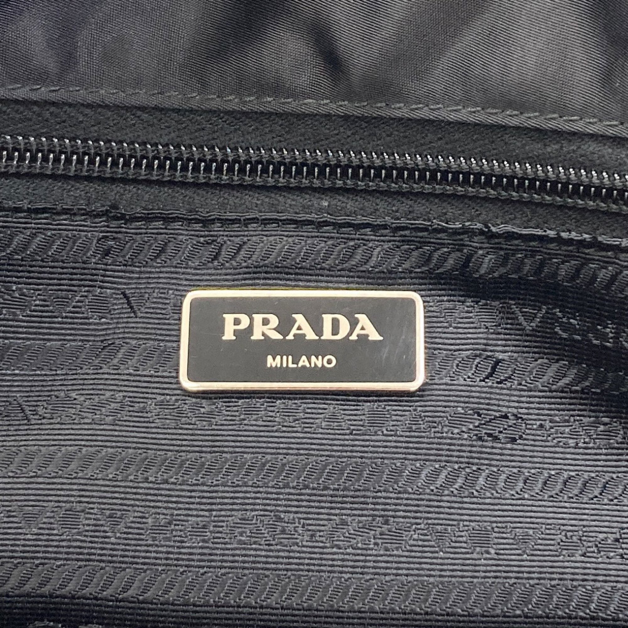 Prada Black Nylon Shoulder Bag (Pre-Owned)