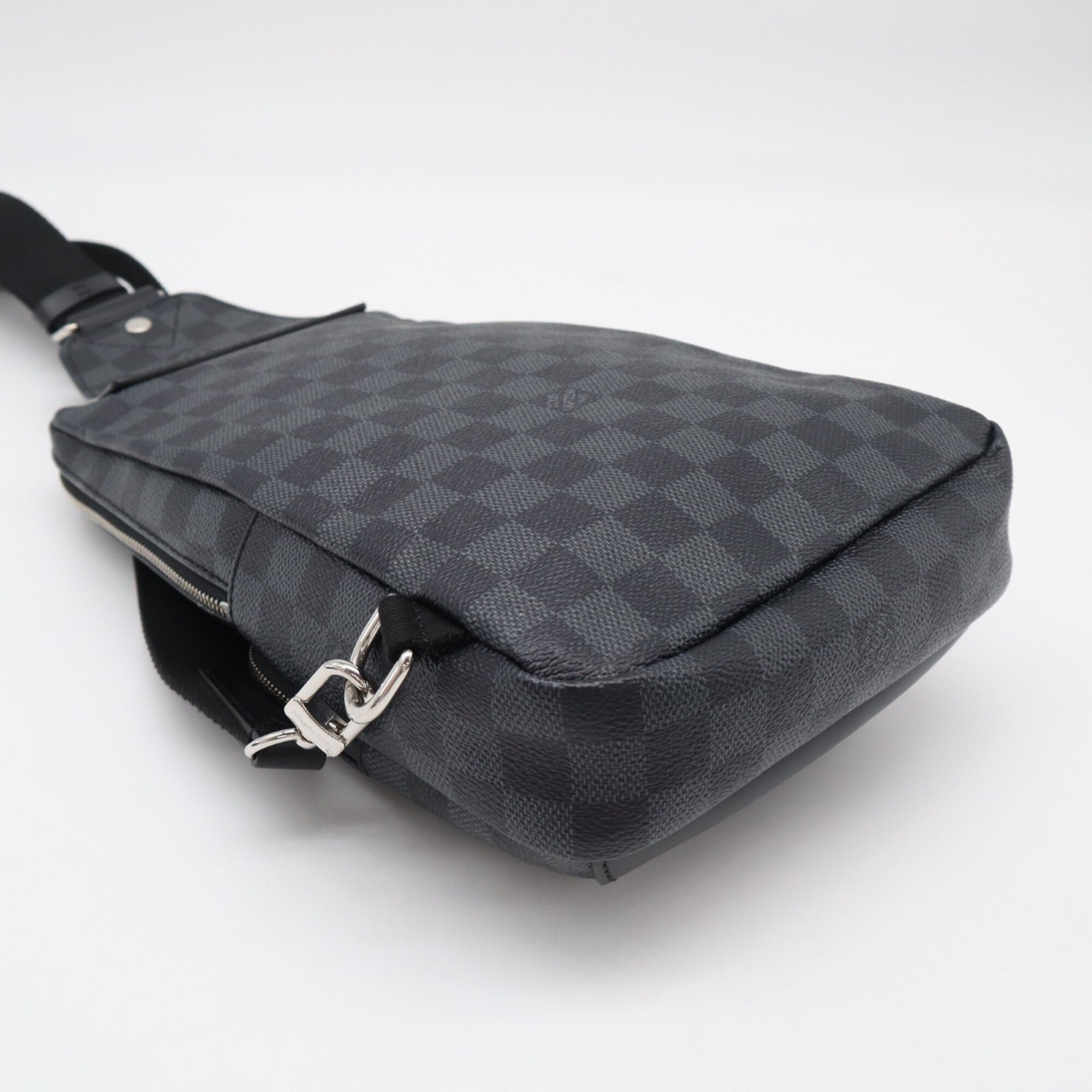 Louis Vuitton Damier Graphite Black Coated Canvas Leather Shoulder Bag (Pre-Owned)