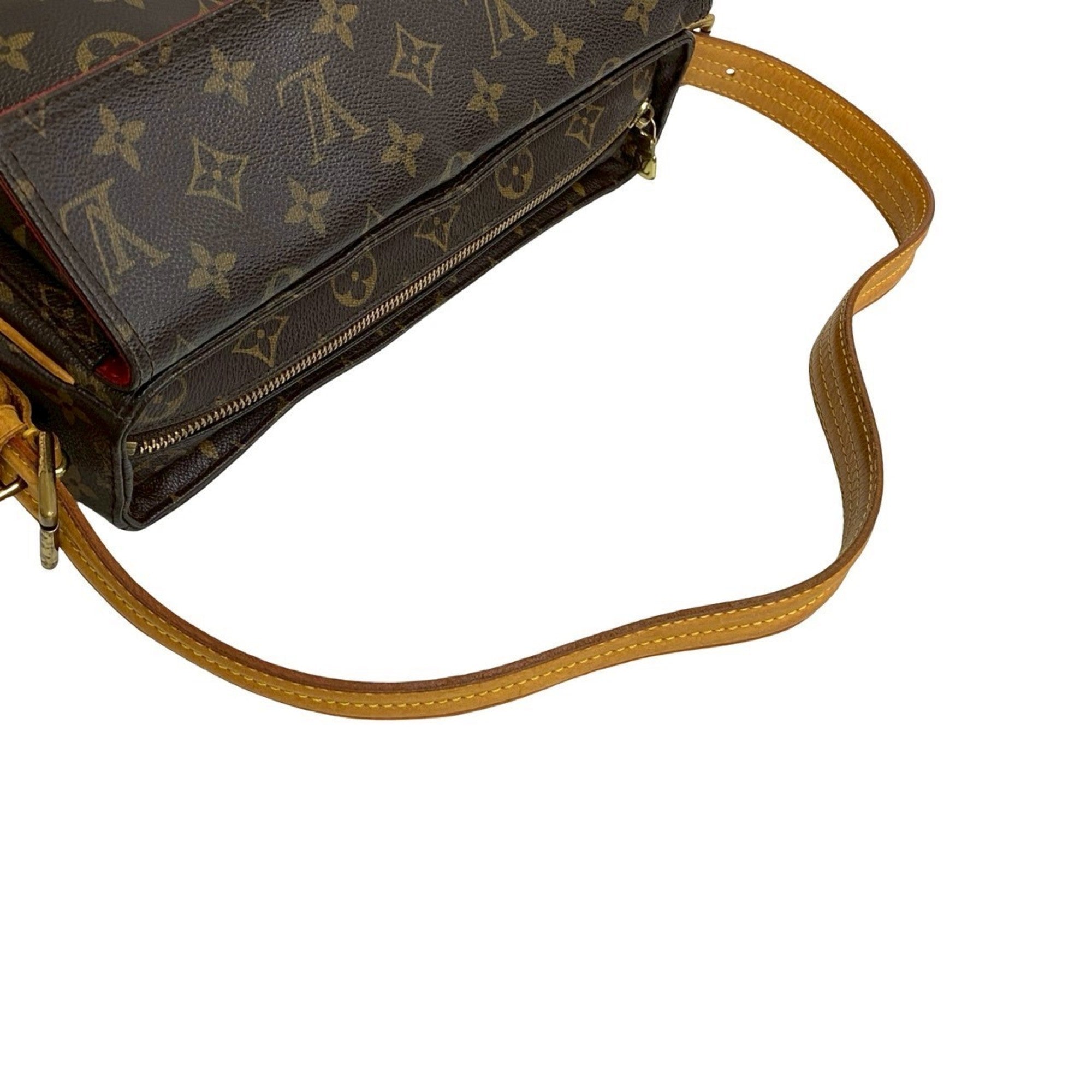 Louis Vuitton Brown Leather Shoulder Bag (Pre-Owned)