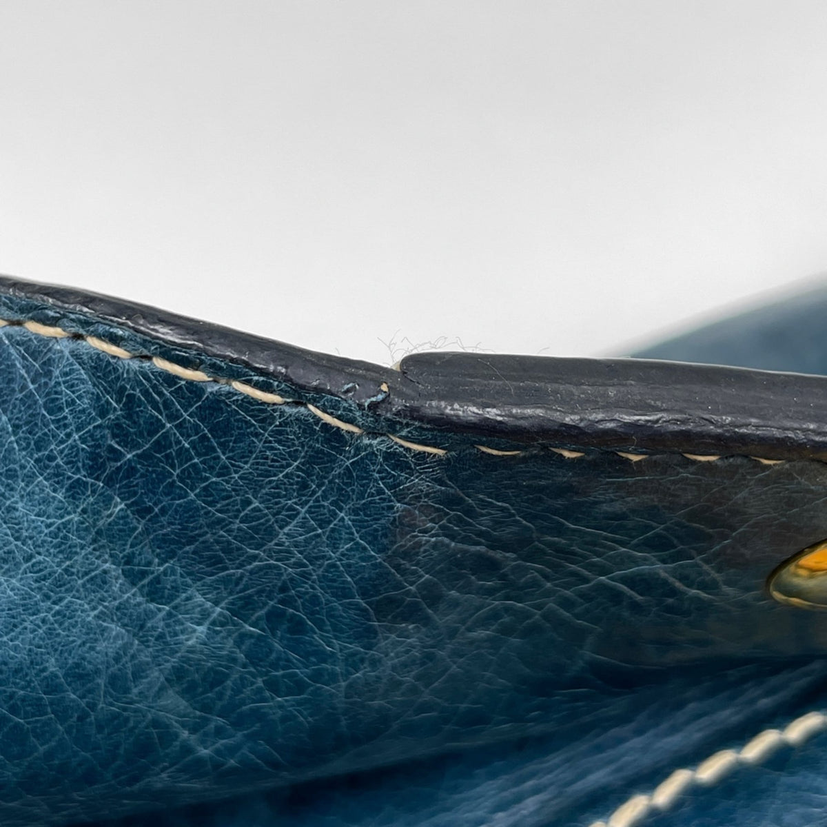 Prada Blue Leather Shoulder Bag (Pre-Owned)