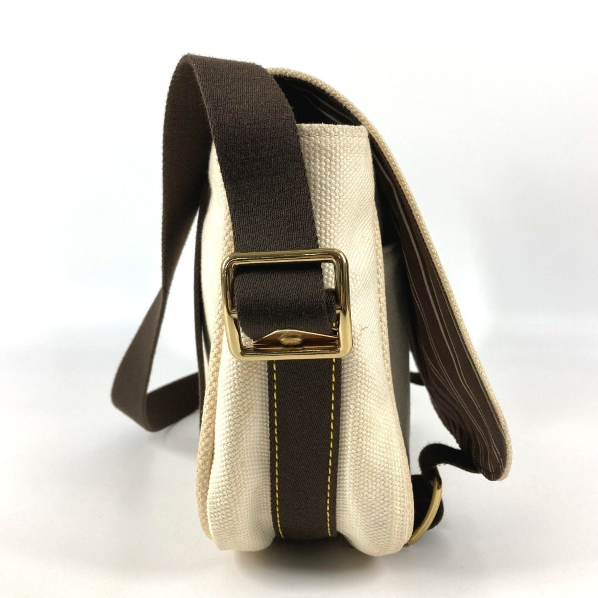 Louis Vuitton Ecru White Canvas Shoulder Bag (Pre-Owned)