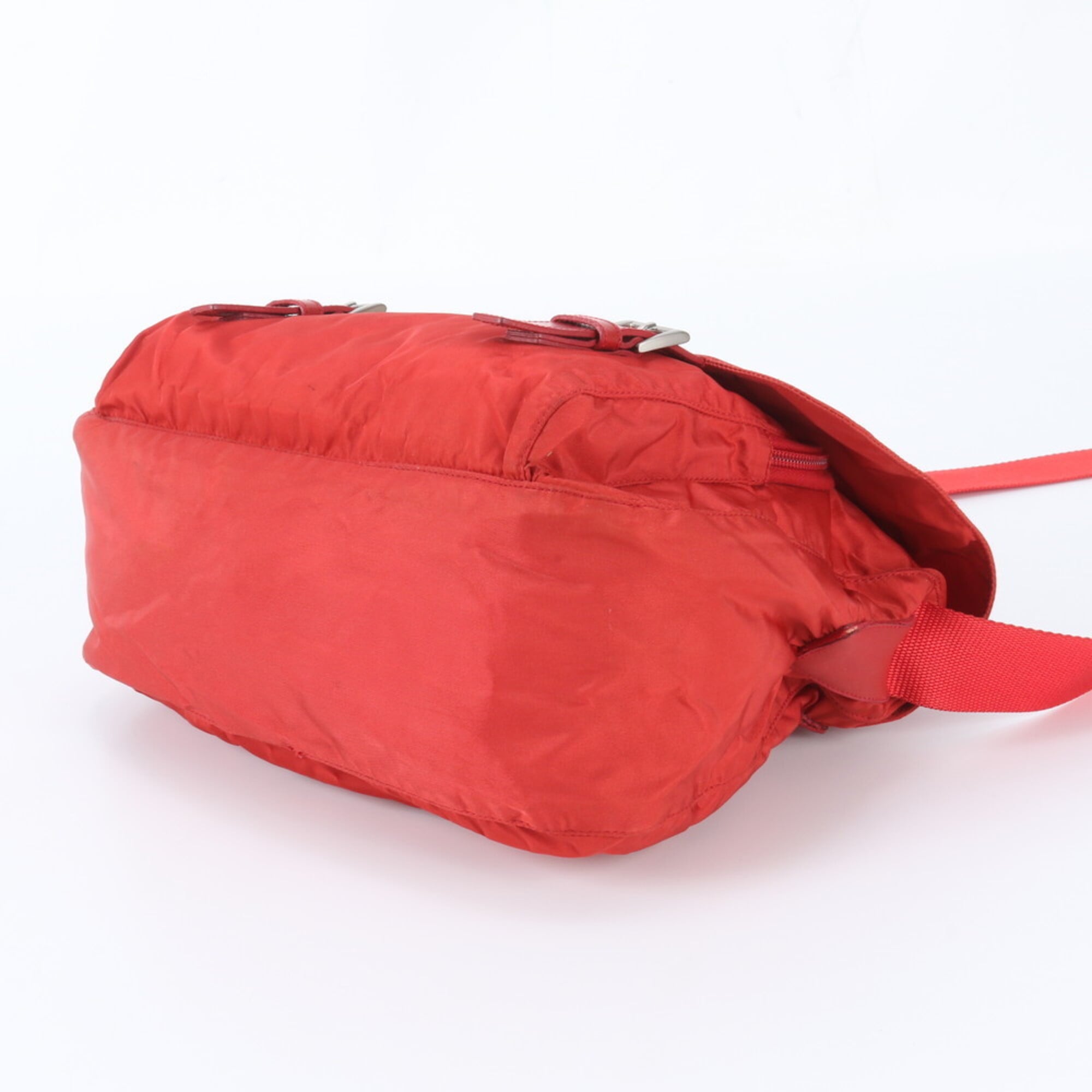 Prada Red Color Nylon Leather Shoulder Bag (Pre-Owned)