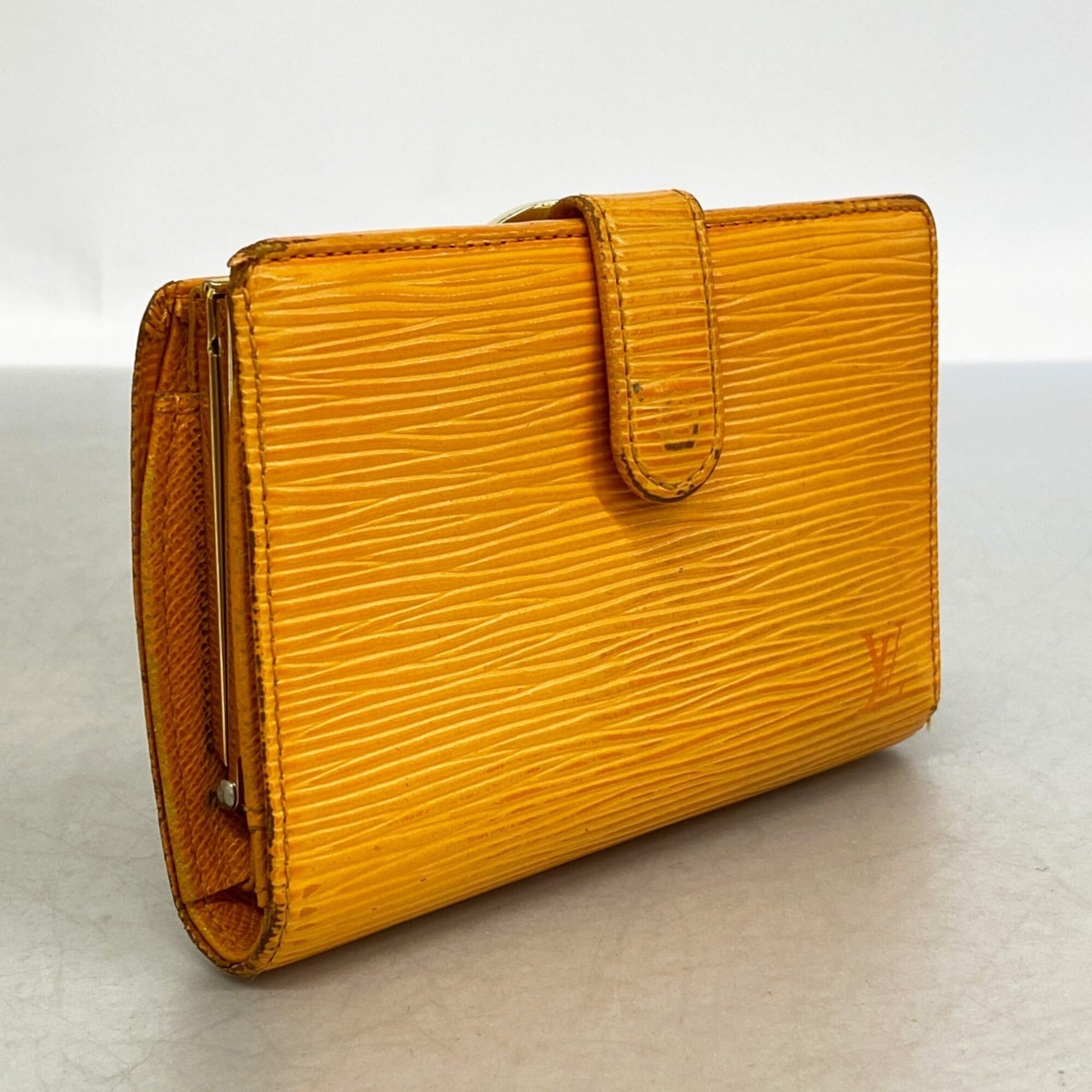 Louis Vuitton Mandarin Wallet (Bi-Fold) (Pre-Owned)