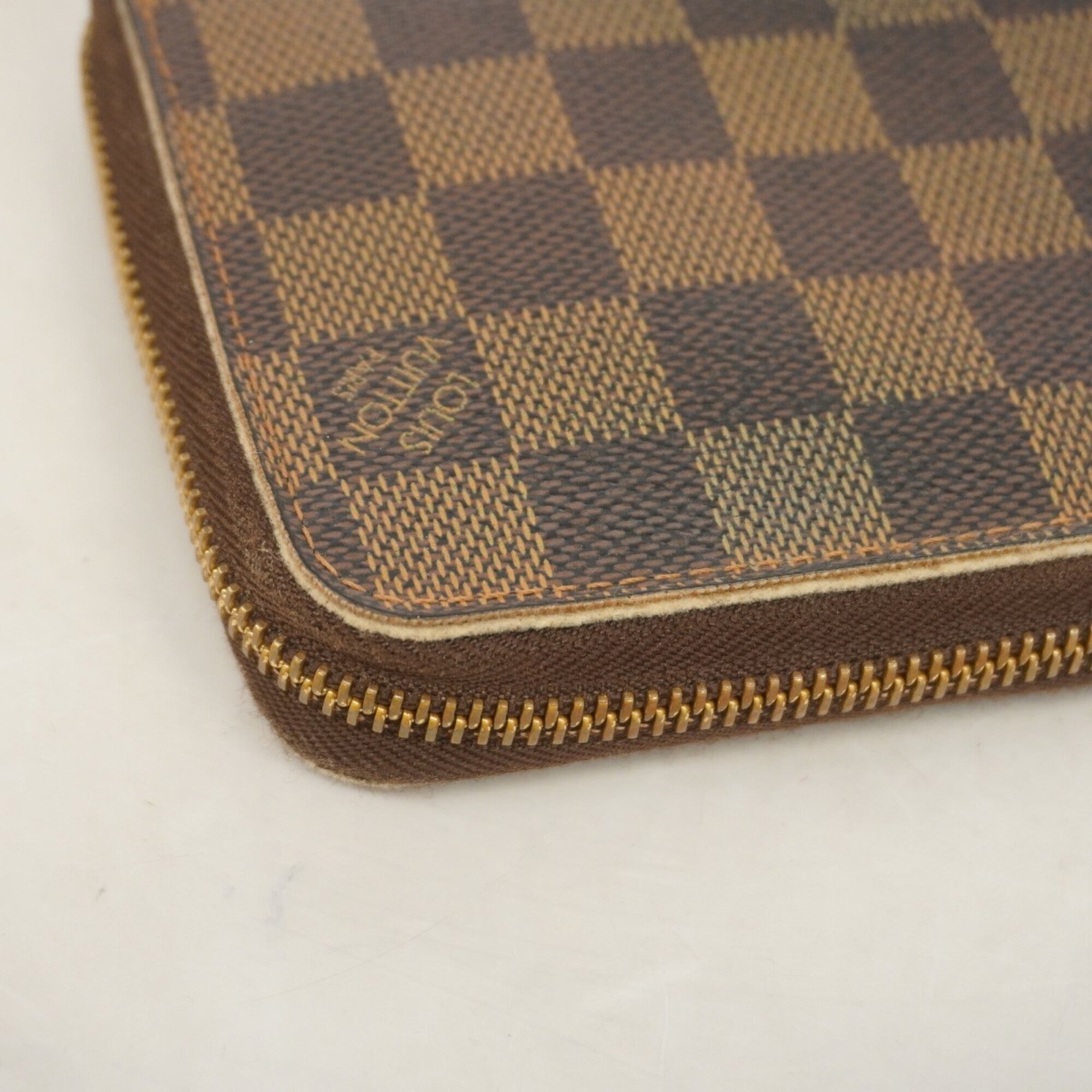 Louis Vuitton Ebene Long Wallet (Bi-Fold) (Pre-Owned)