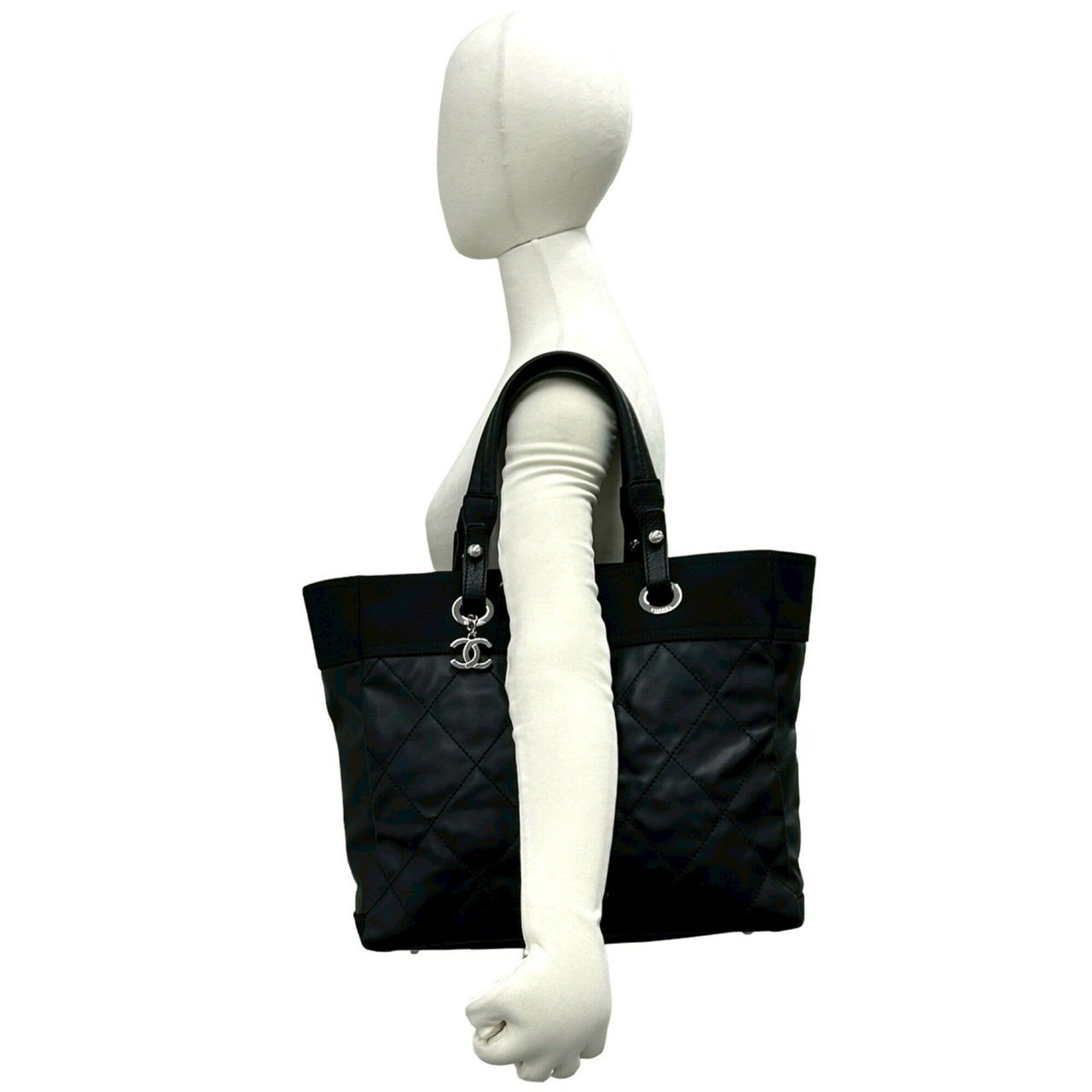 Chanel Black Leather Canvas Handbag Tote Bag (Pre-Owned)