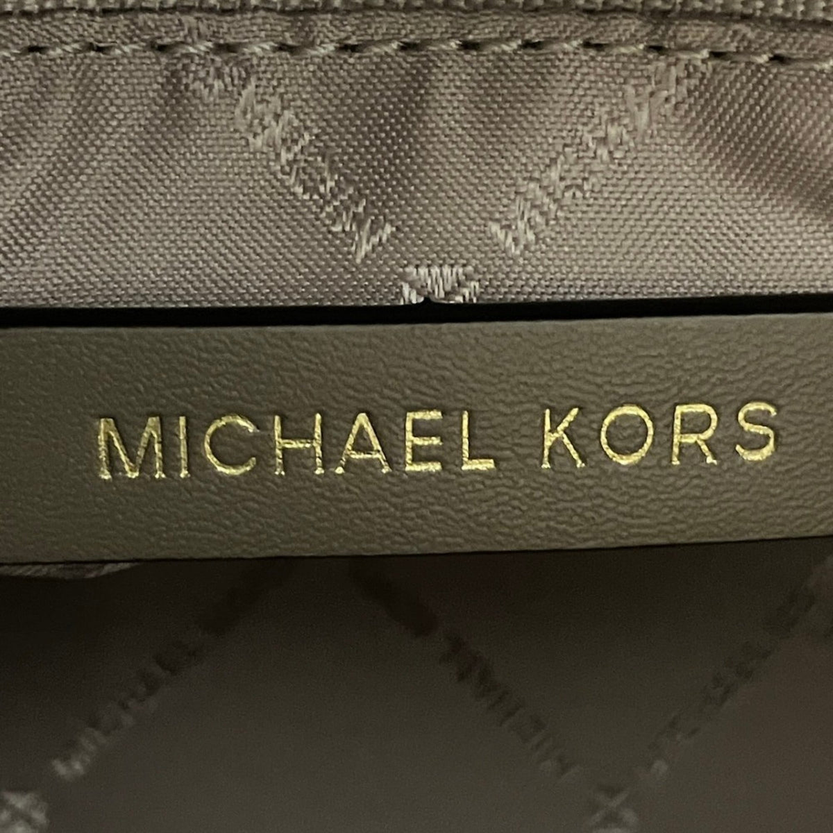 Michael Kors Brown Leather Shoulder Bag (Pre-Owned)