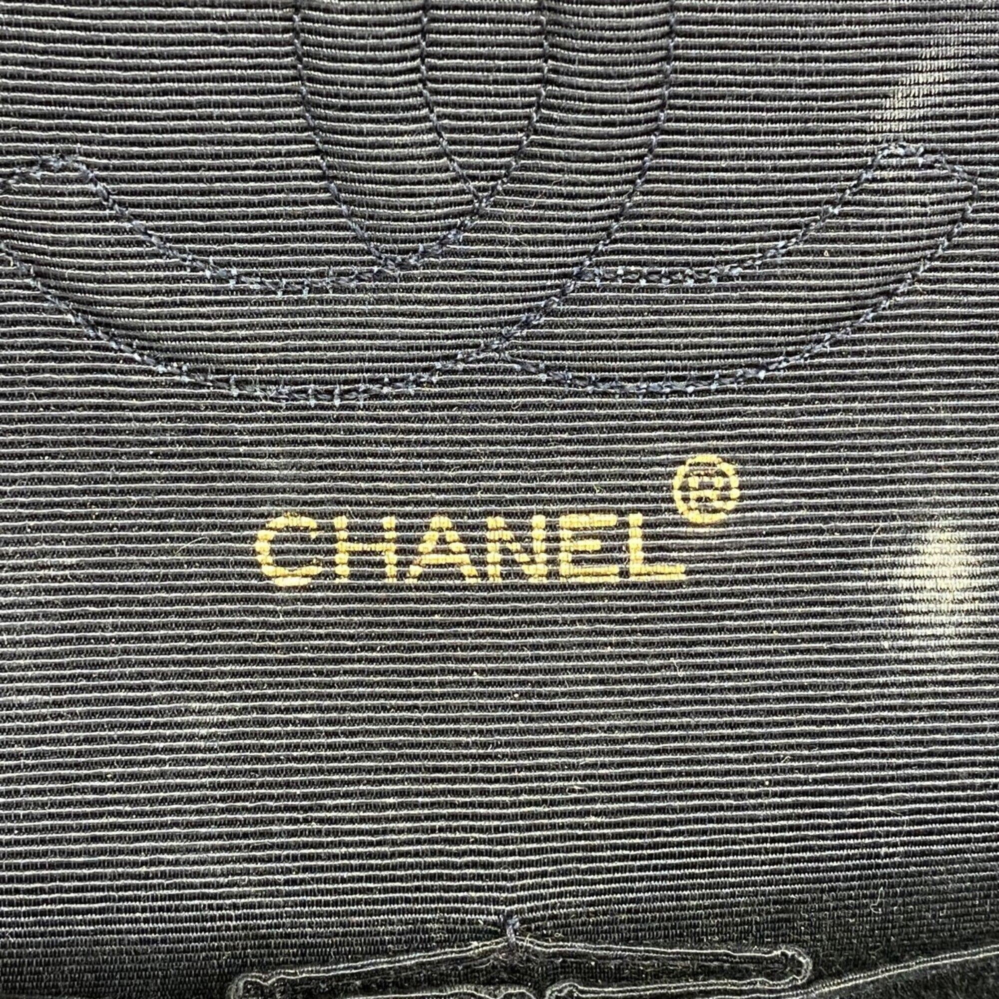 Chanel Navy Shoulder Bag (Pre-Owned)