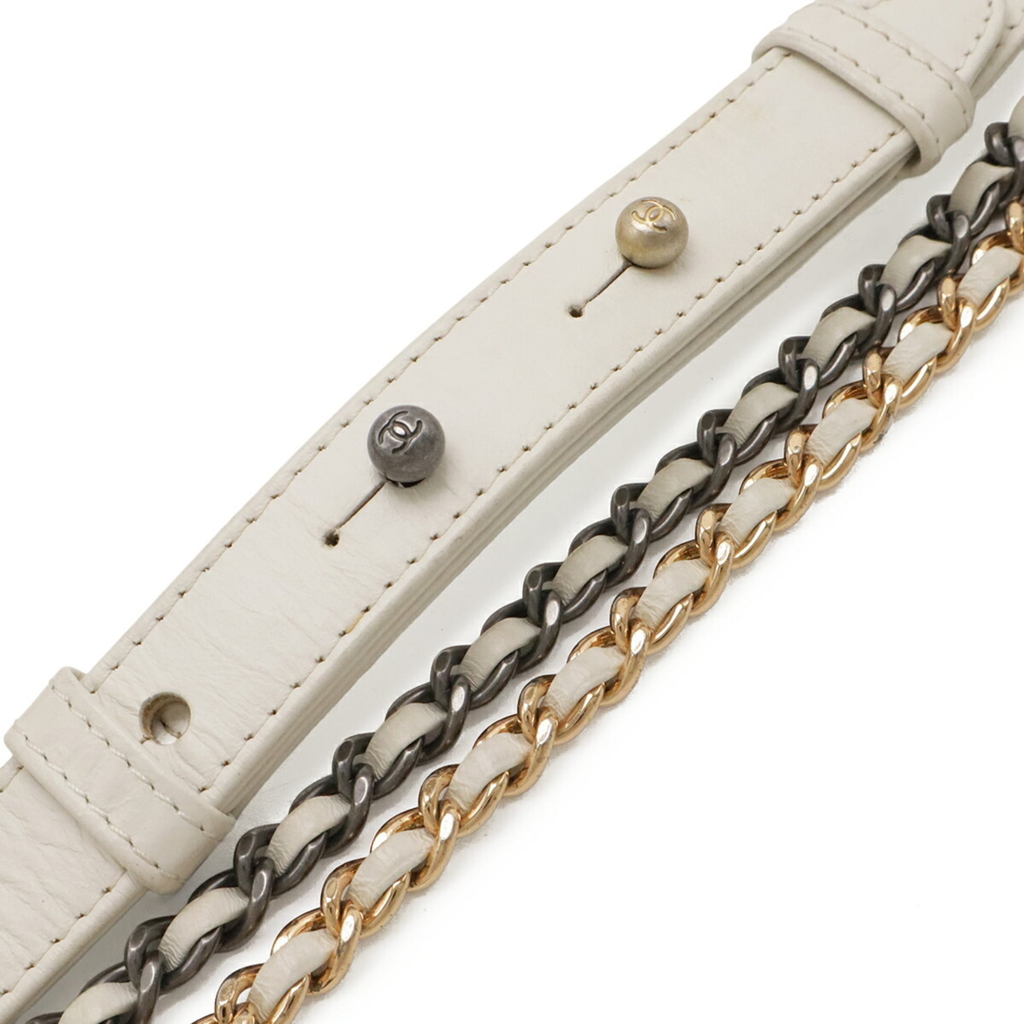 Chanel Ivory White Ivory Shoulder Bag (Pre-Owned)