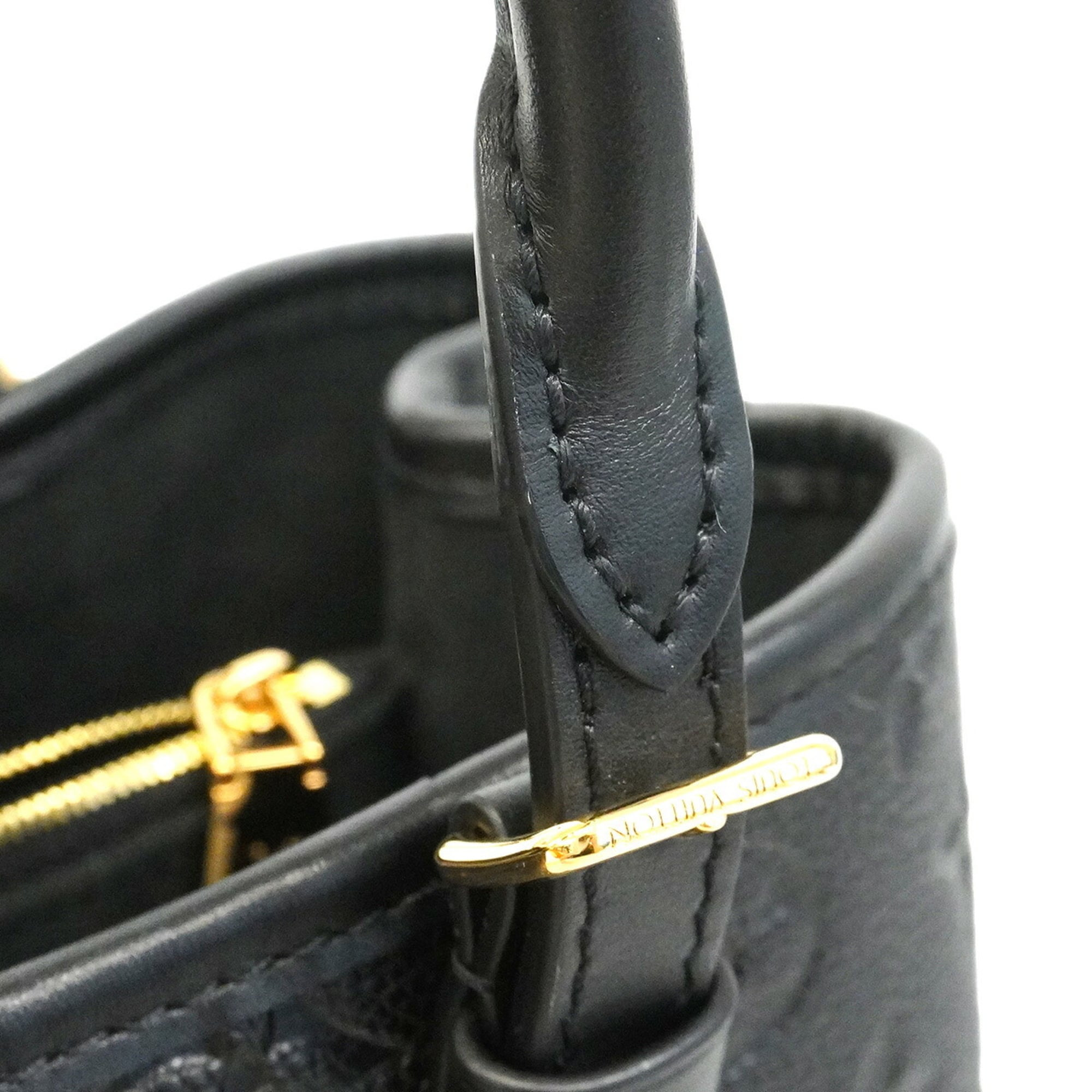 Louis Vuitton Noir Handbag (Pre-Owned)