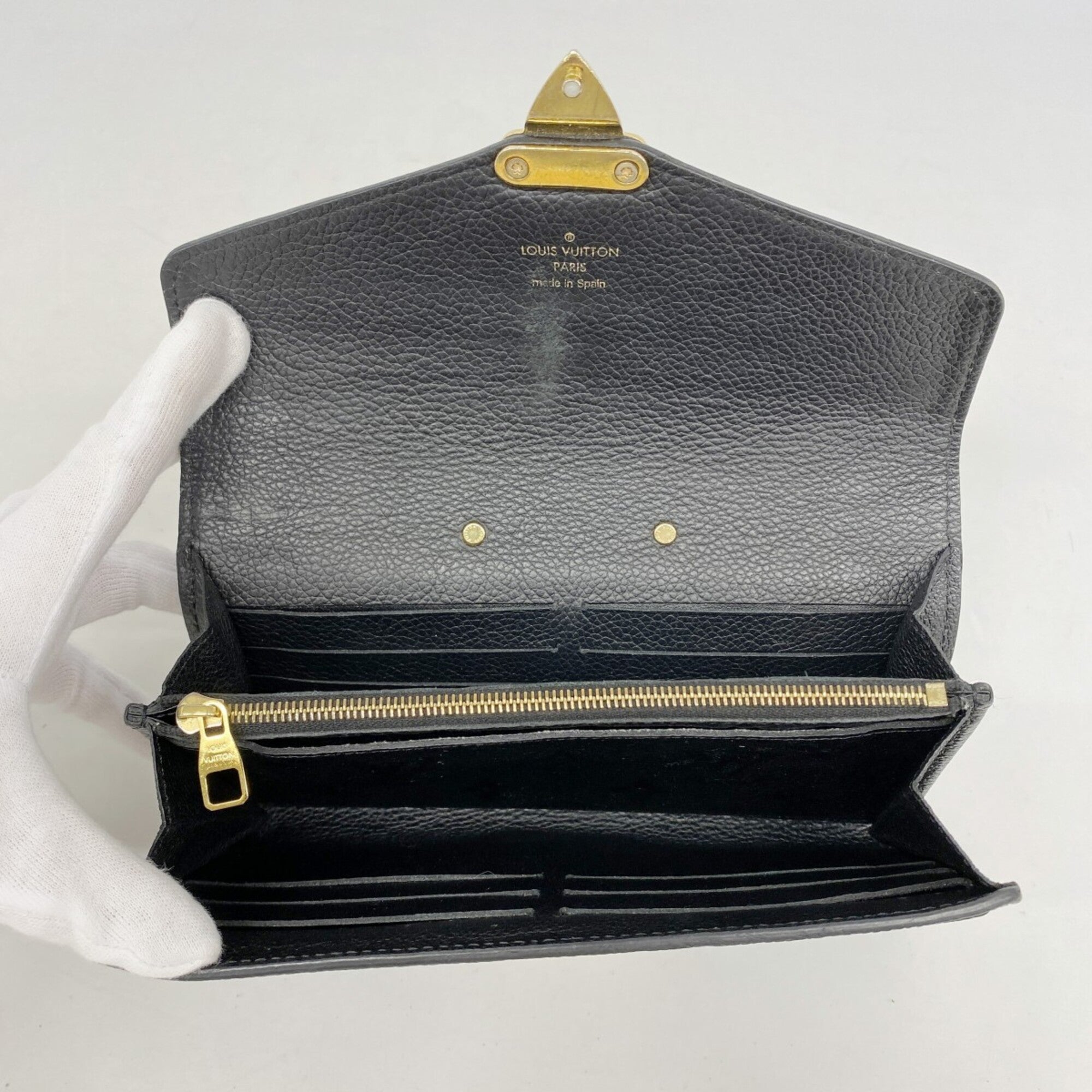 Louis Vuitton Noir Long Wallet (Bi-Fold) (Pre-Owned)