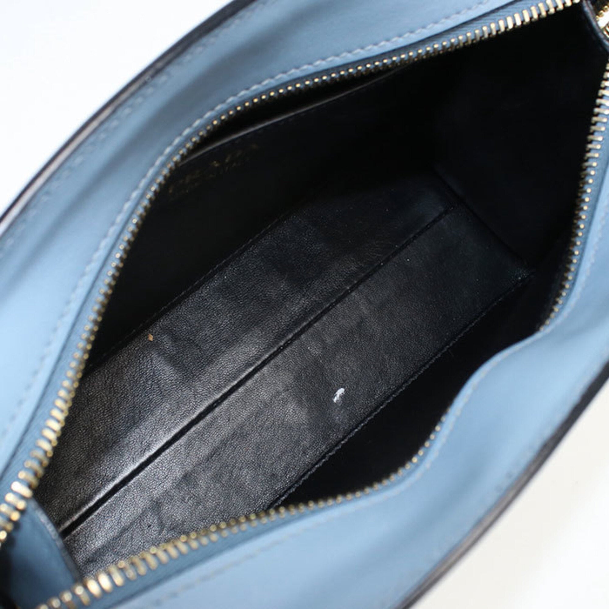 Prada Blue Leather Shoulder Bag (Pre-Owned)