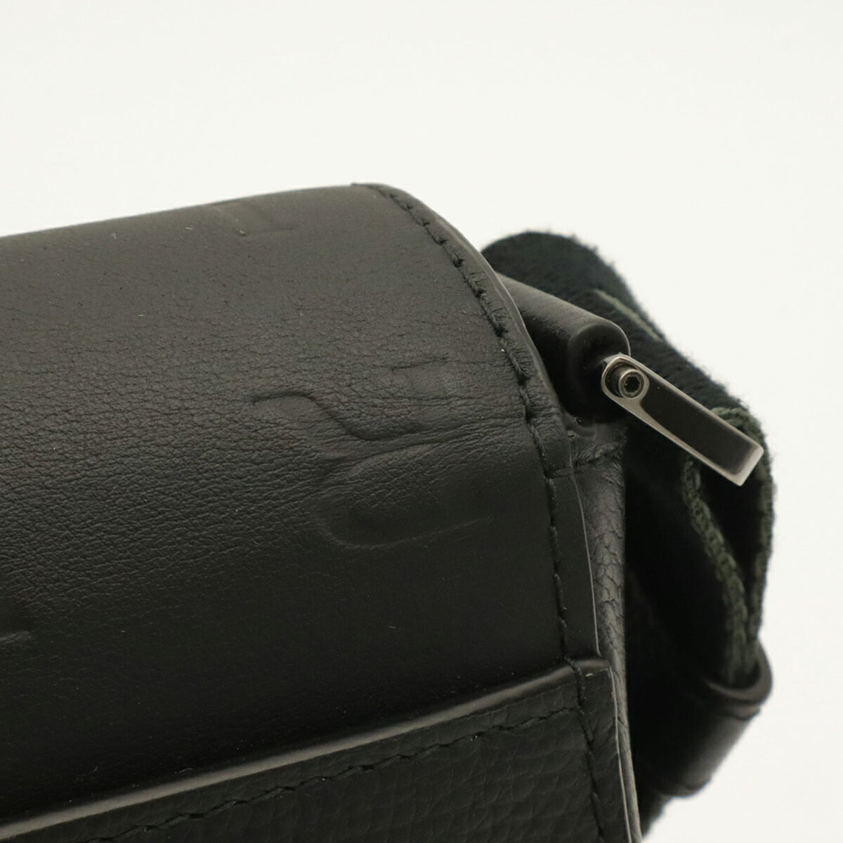 Bvlgari Black Blue Khaki Leather Handbag Shoulder Bag (Pre-Owned)
