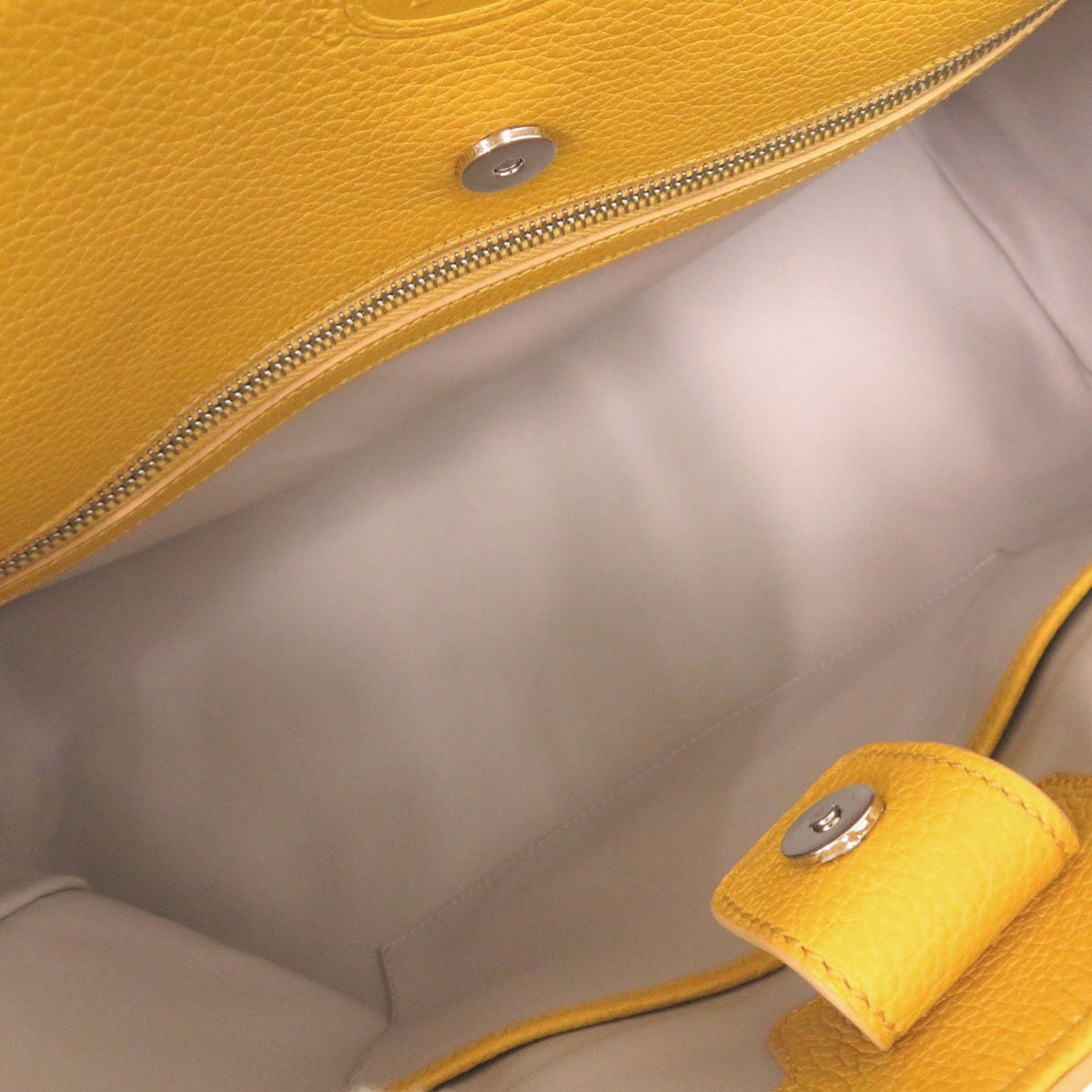 Tod's Yellow Leather Handbag Shoulder Bag (Pre-Owned)