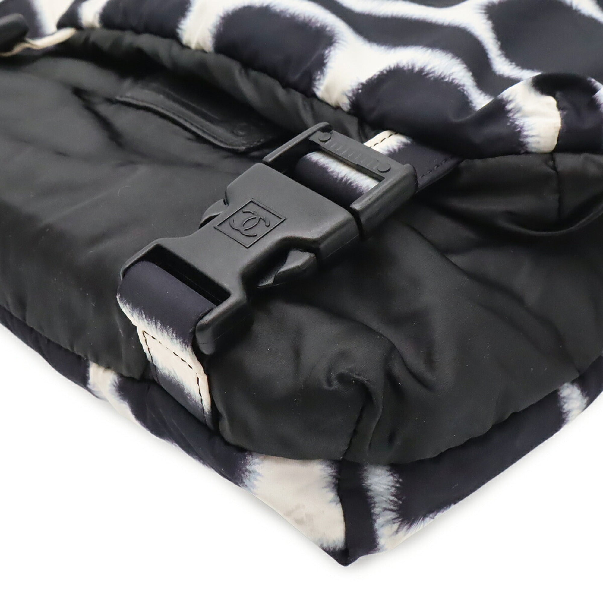 Chanel Sport Black White Nylon Leather Handbag Shoulder Bag (Pre-Owned)