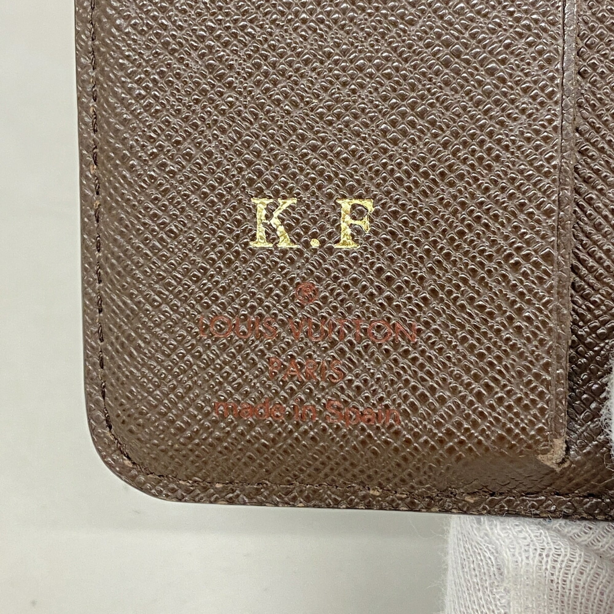 Louis Vuitton Damier Canvas Wallet (Bi-Fold) (Pre-Owned)