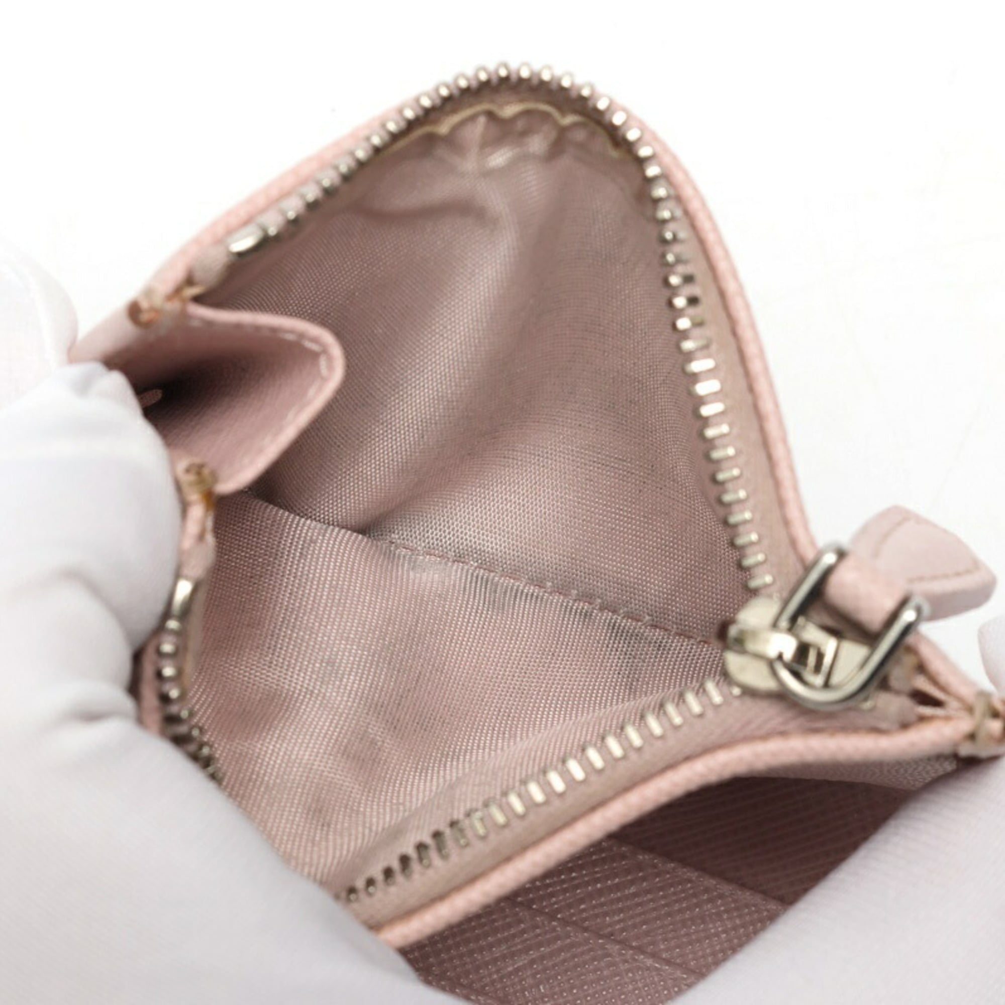Prada Pink Leather Wallet (Bi-Fold) (Pre-Owned)
