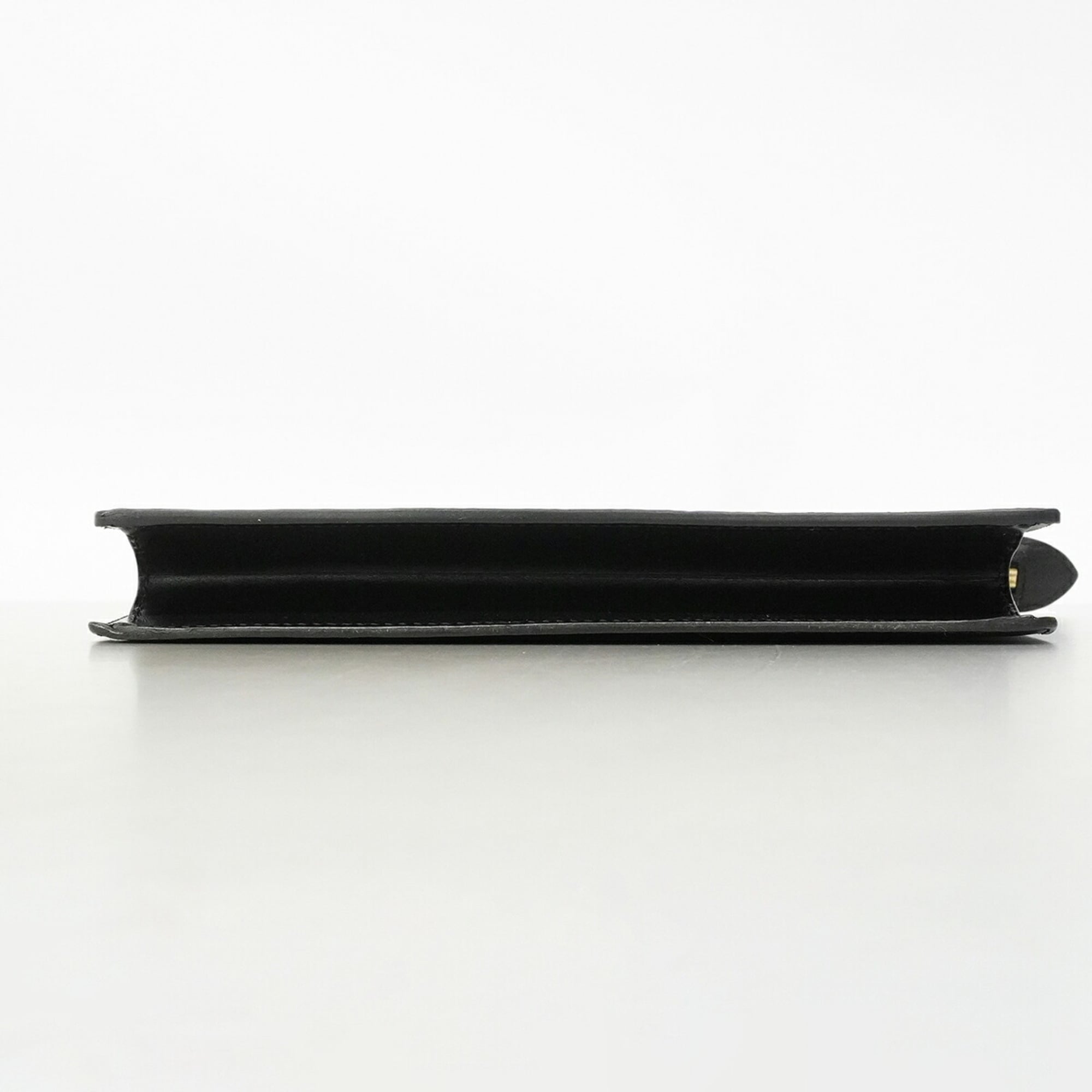 Louis Vuitton Noir Clutch Bag (Pre-Owned)