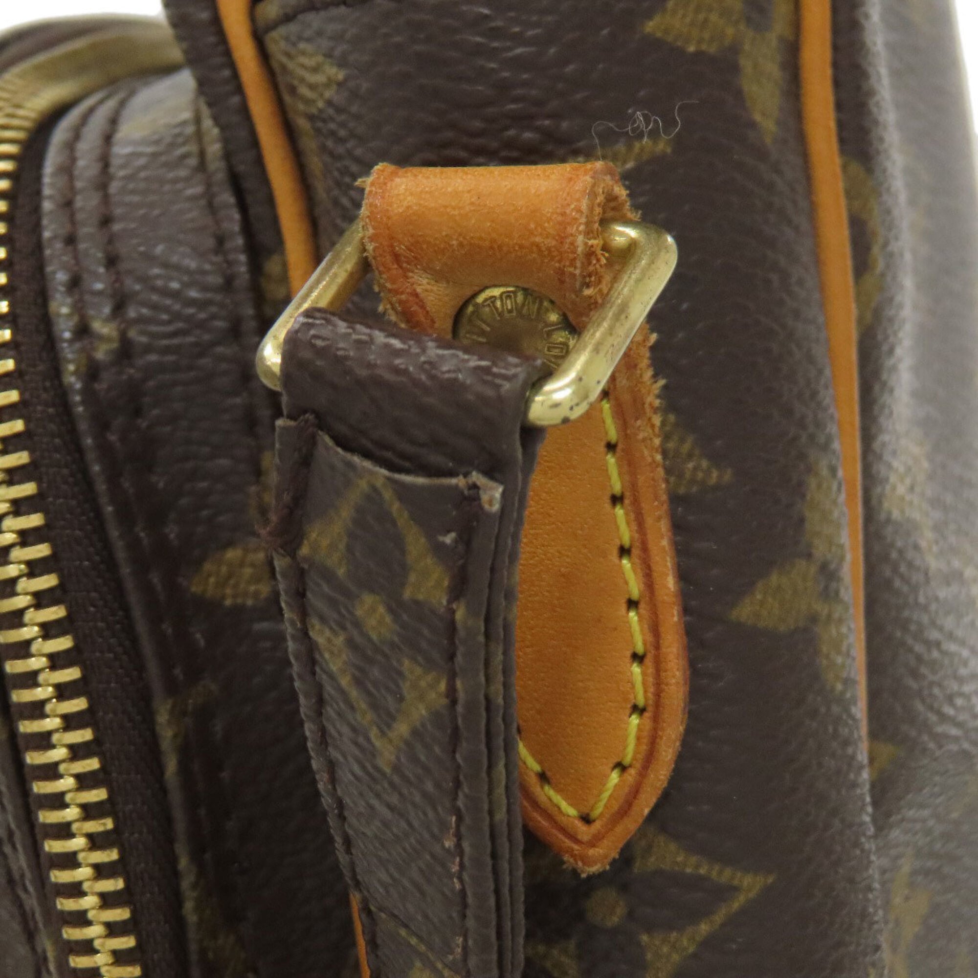 Louis Vuitton Brown Monogram Monogram Canvas Shoulder Bag (Pre-Owned)